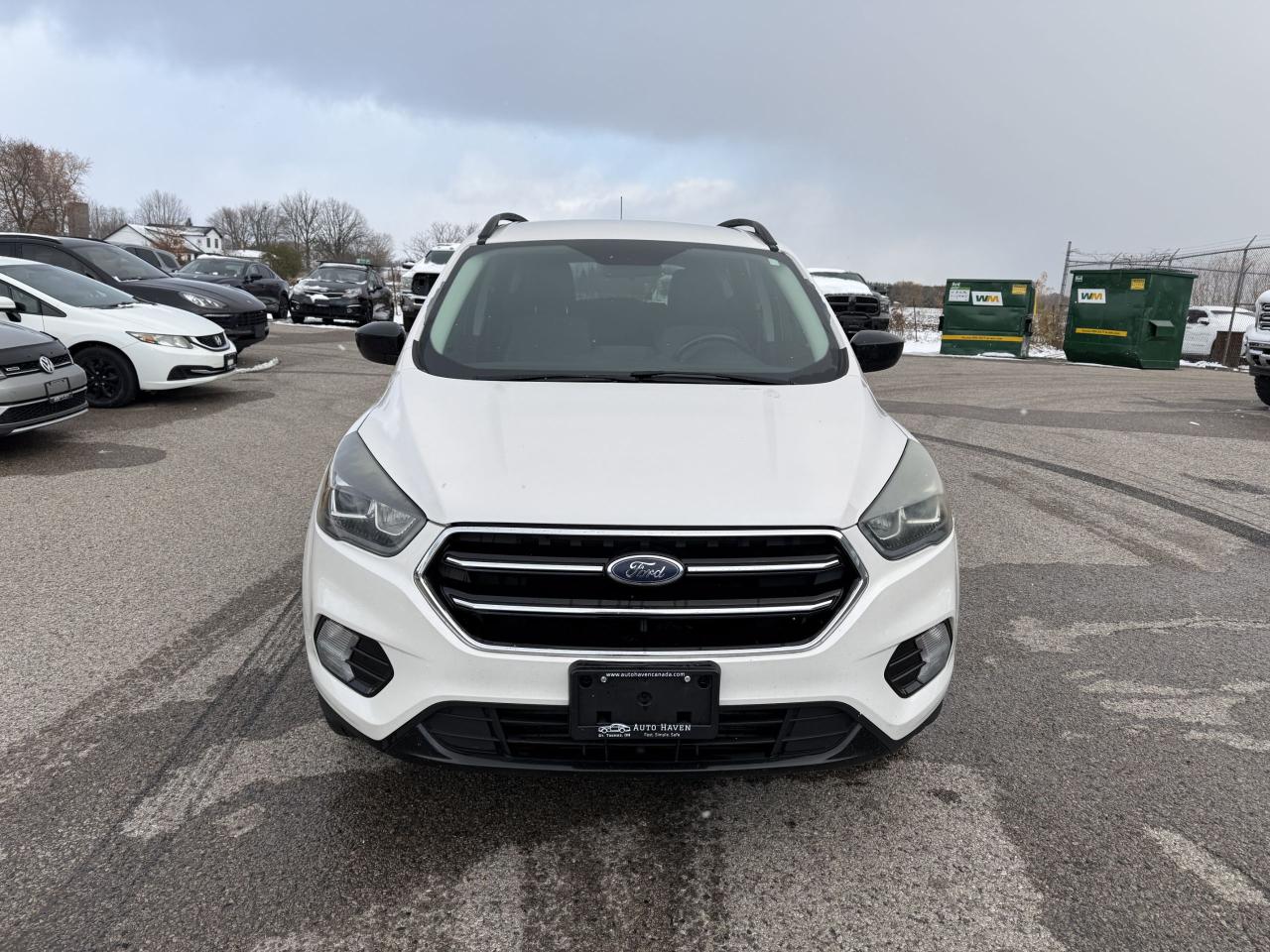 2017 Ford Escape SE Photo