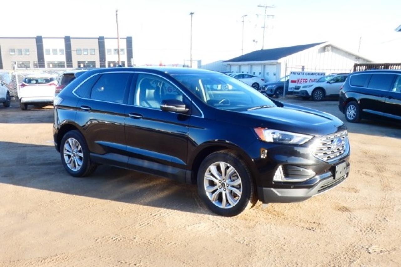 2024 Ford Edge Titanium AWD w/Htd Leather, pano S/R, BUC - Photo #4