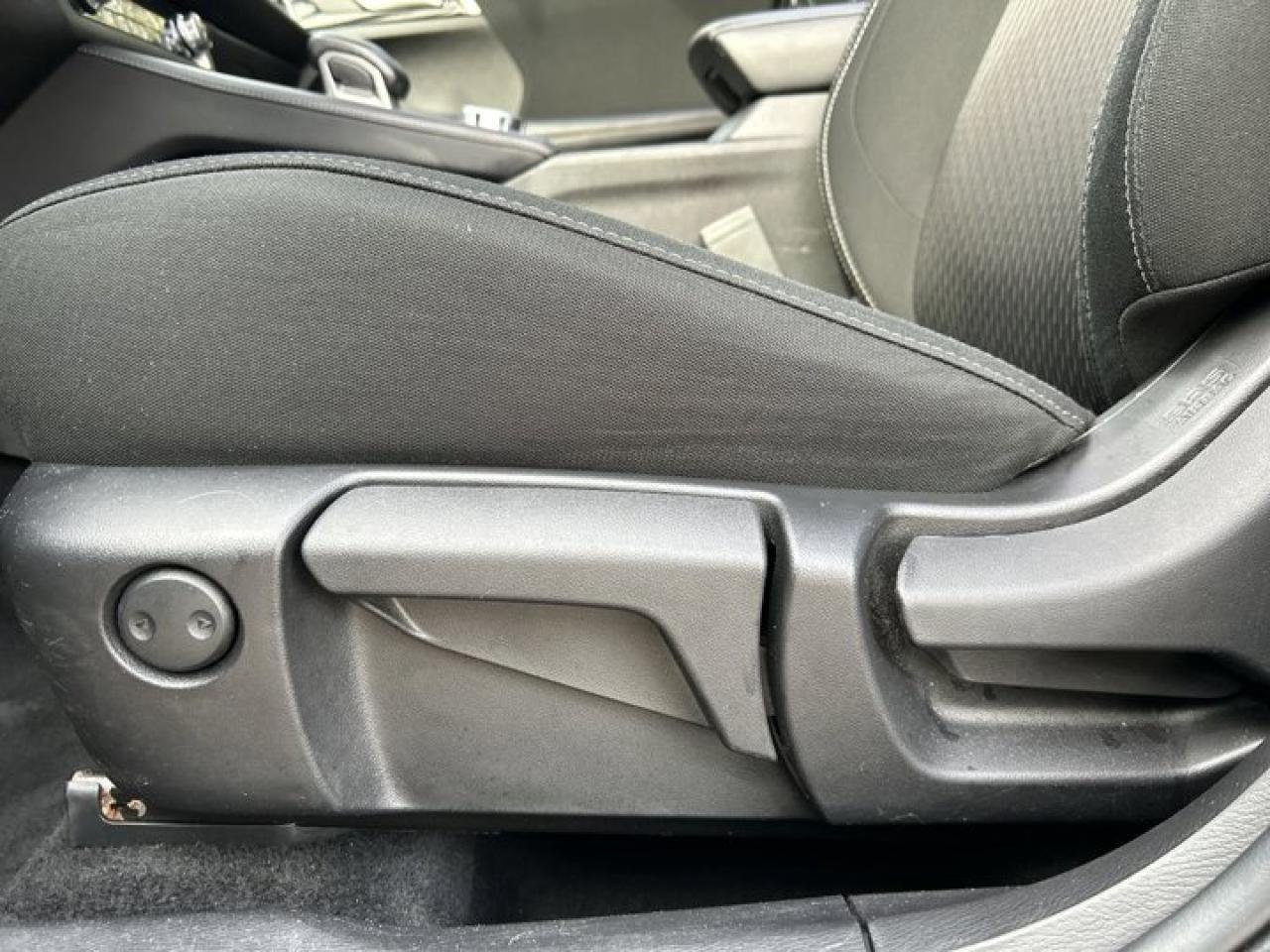 2024 Mitsubishi Outlander LE S- AWC Photo