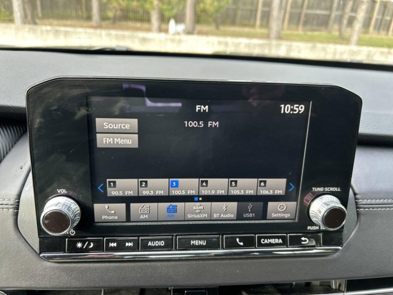 2024 Mitsubishi Outlander LE S- AWC Photo