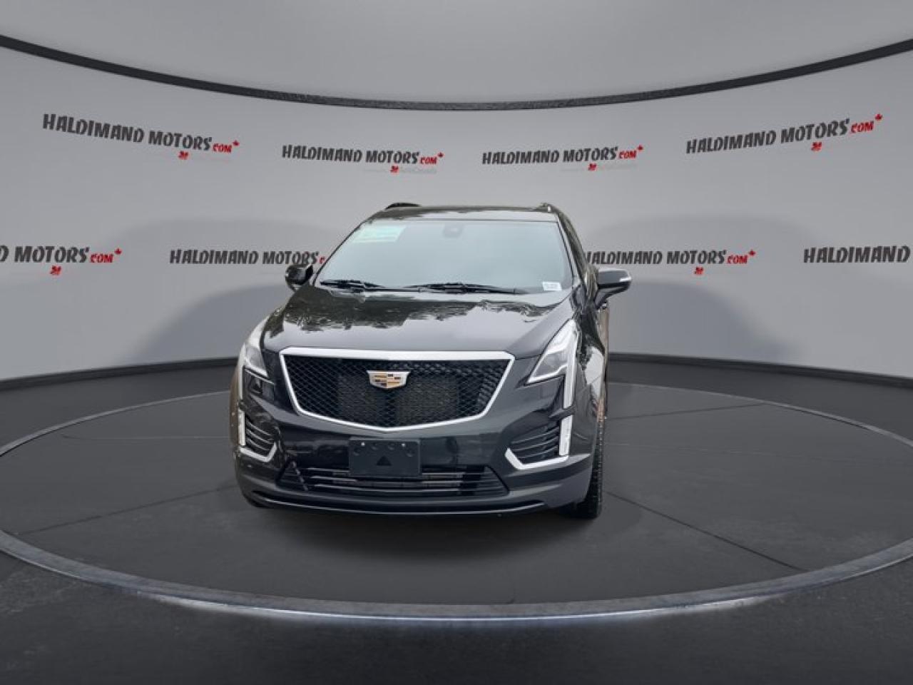 2020 Cadillac XT5 Sport AWD Photo2