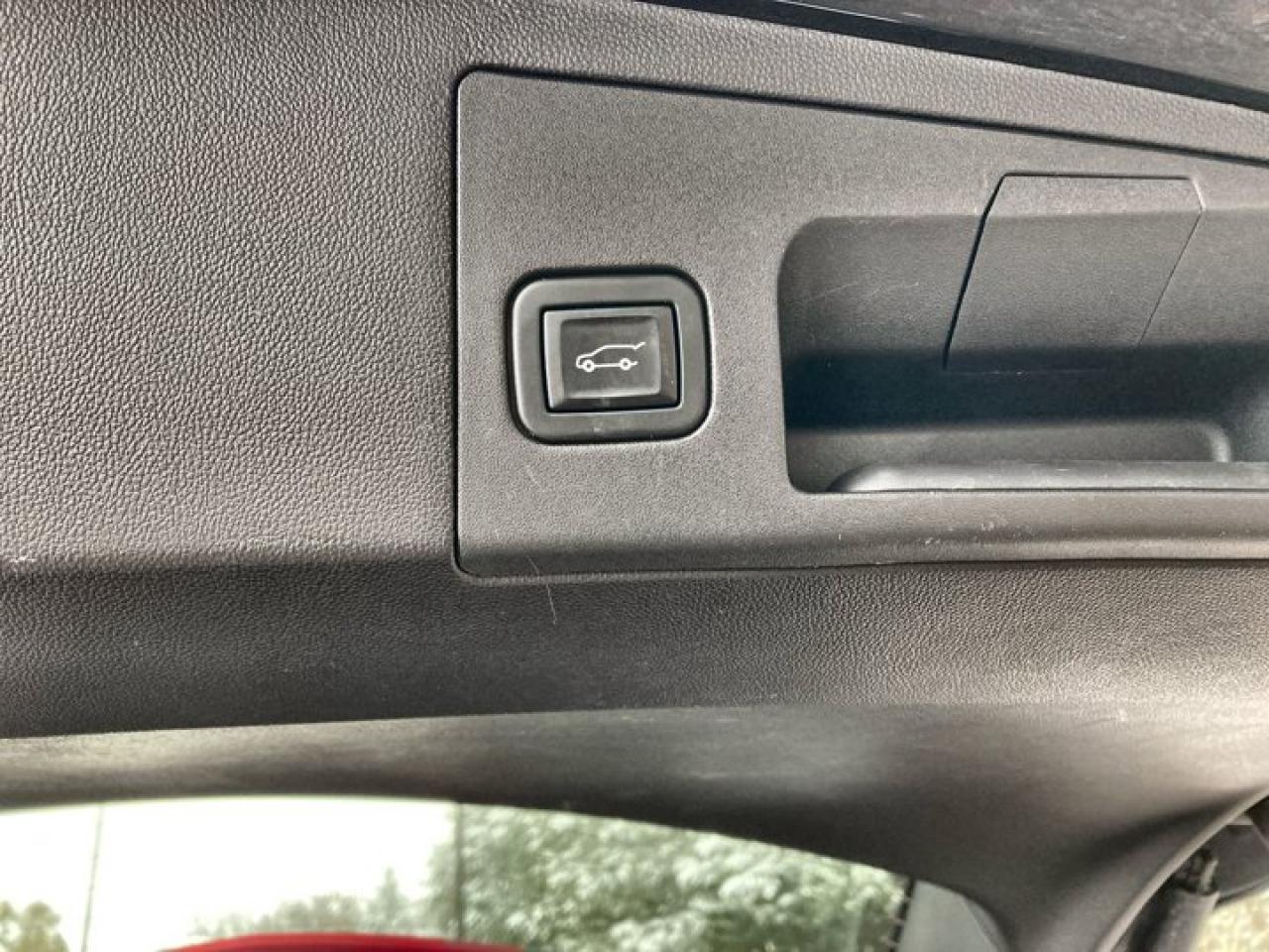 2020 Cadillac XT5 Sport AWD Photo