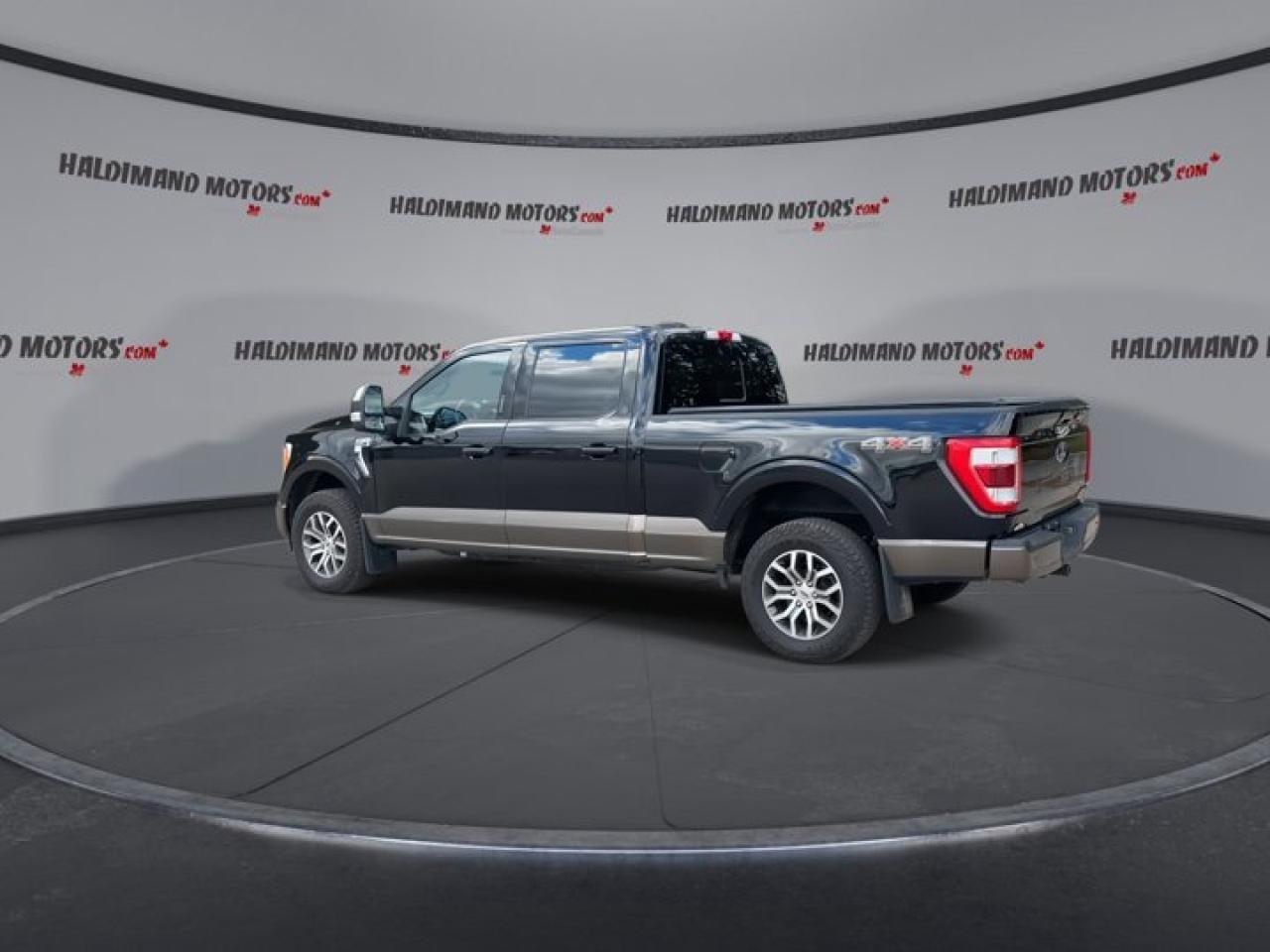 2022 Ford F-150 Lariat 4X4 CREW Photo