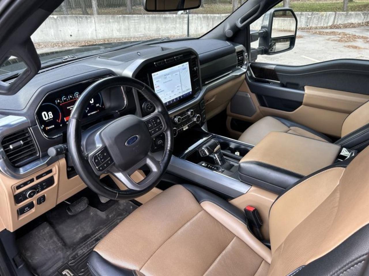 2022 Ford F-150 Lariat 4X4 CREW Photo