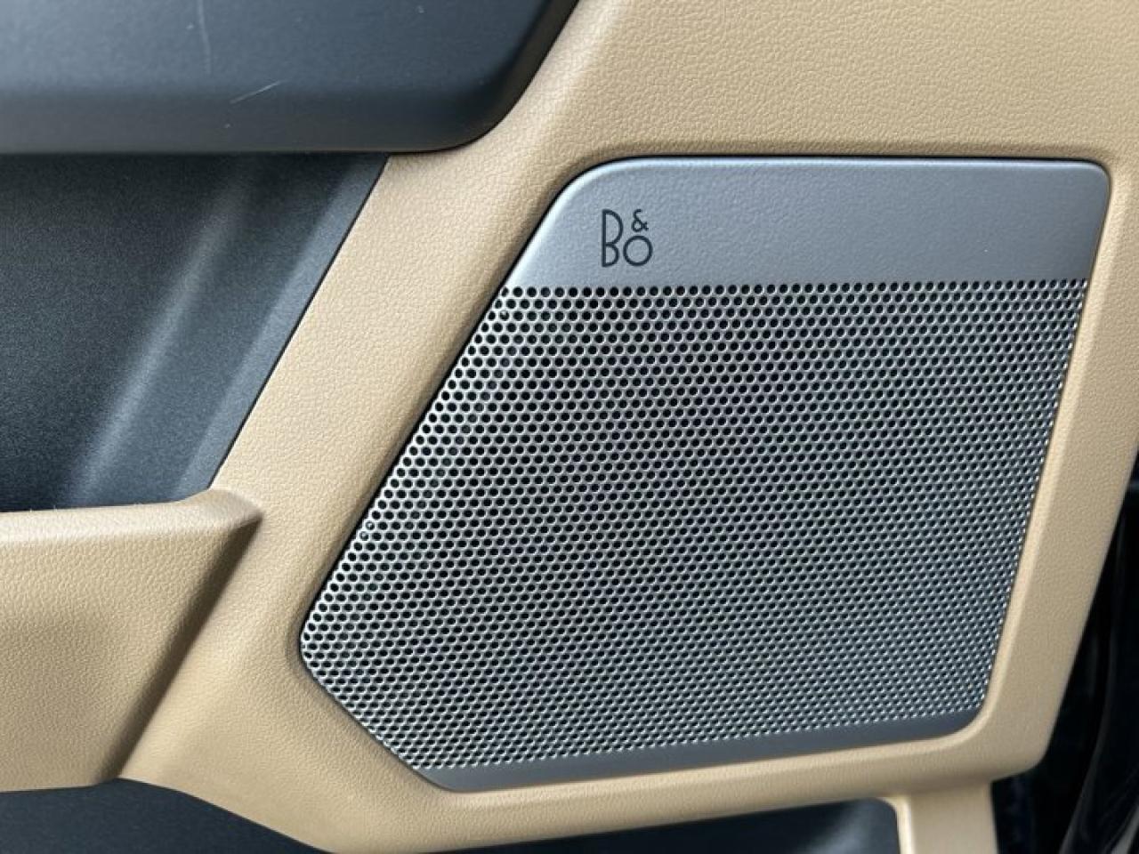 2022 Ford F-150 Lariat 4X4 CREW Photo