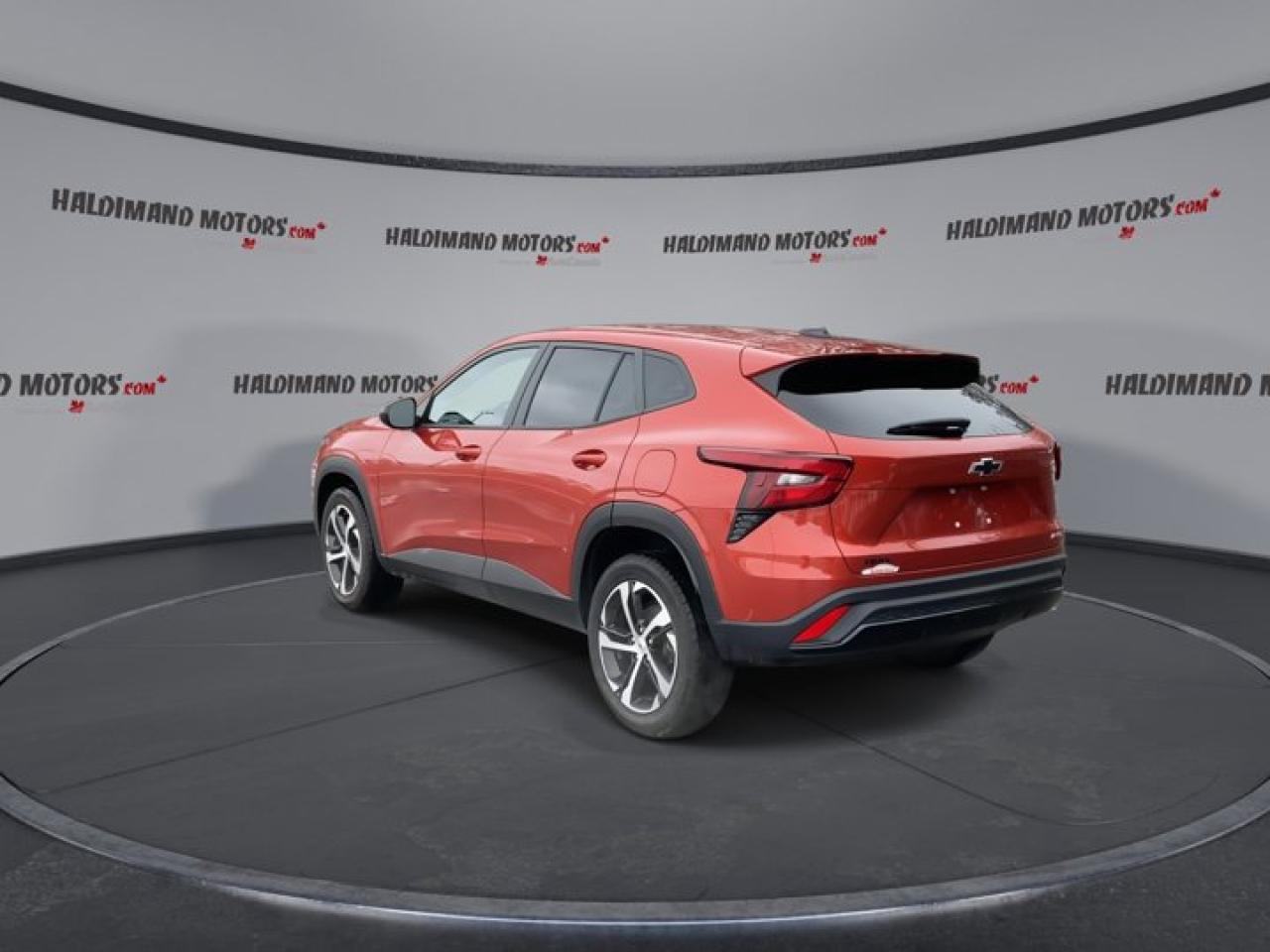 2024 Chevrolet Trax 1RS | Heated Steering Wheel | Heated Seats | No accidents Photo