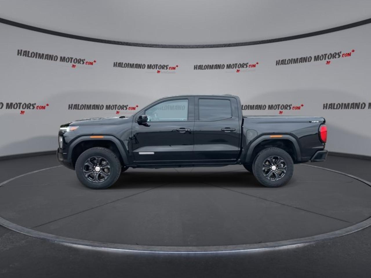 2023 GMC Canyon Elevation 4x4 Crew Photo4