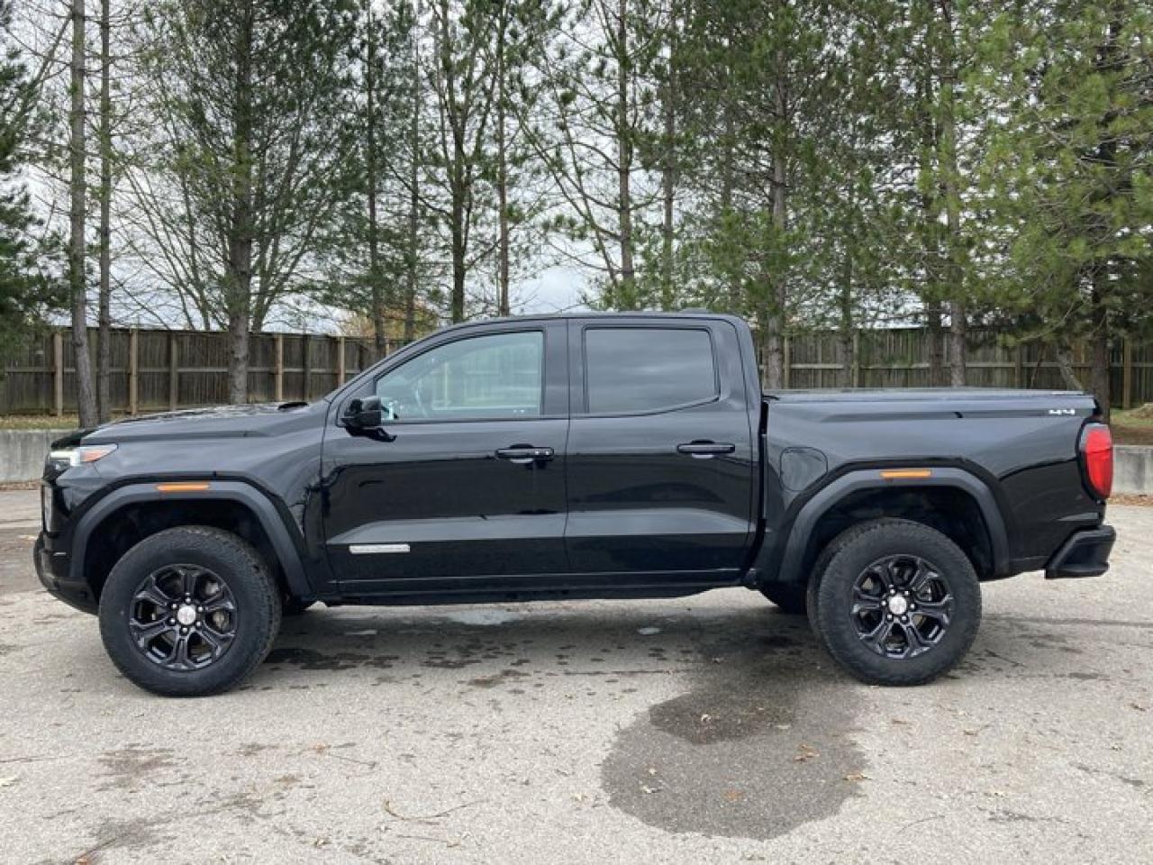 2023 GMC Canyon Elevation 4x4 Crew Photo