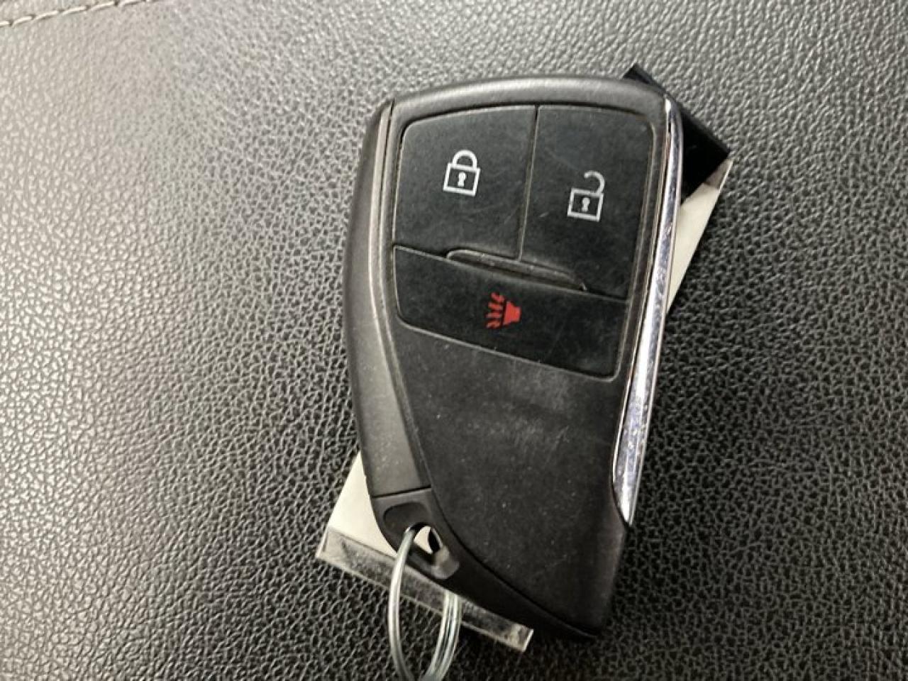 2023 GMC Canyon Elevation 4x4 Crew Photo