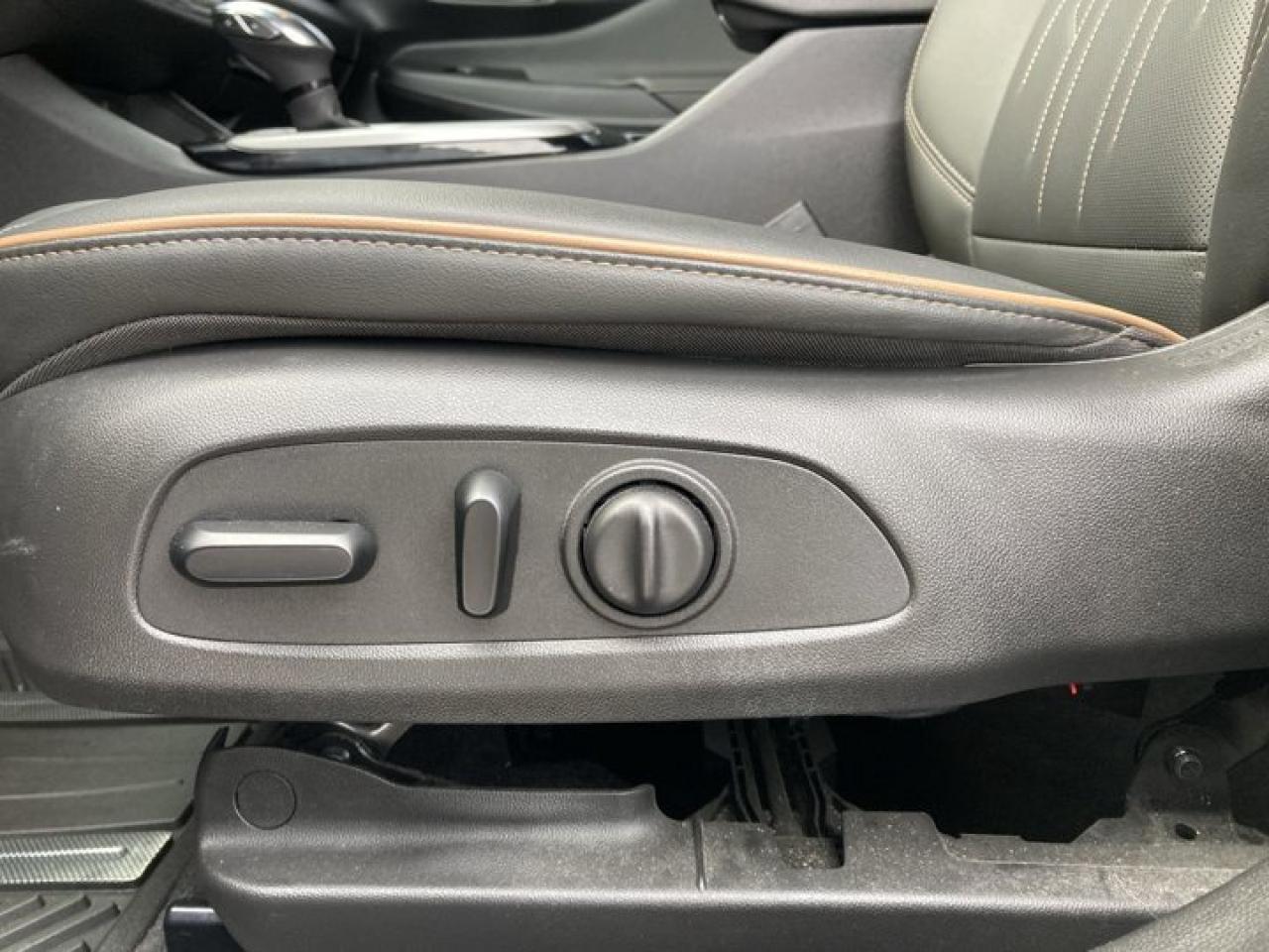 2024 Buick Envista Avenir | Remote Start | Leather Seats | Sunroof Photo