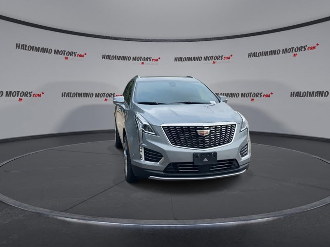 2024 Cadillac XT5 Premium Luxury AWD | 360 Camera | Remote Start | No accidents | One owner Photo2