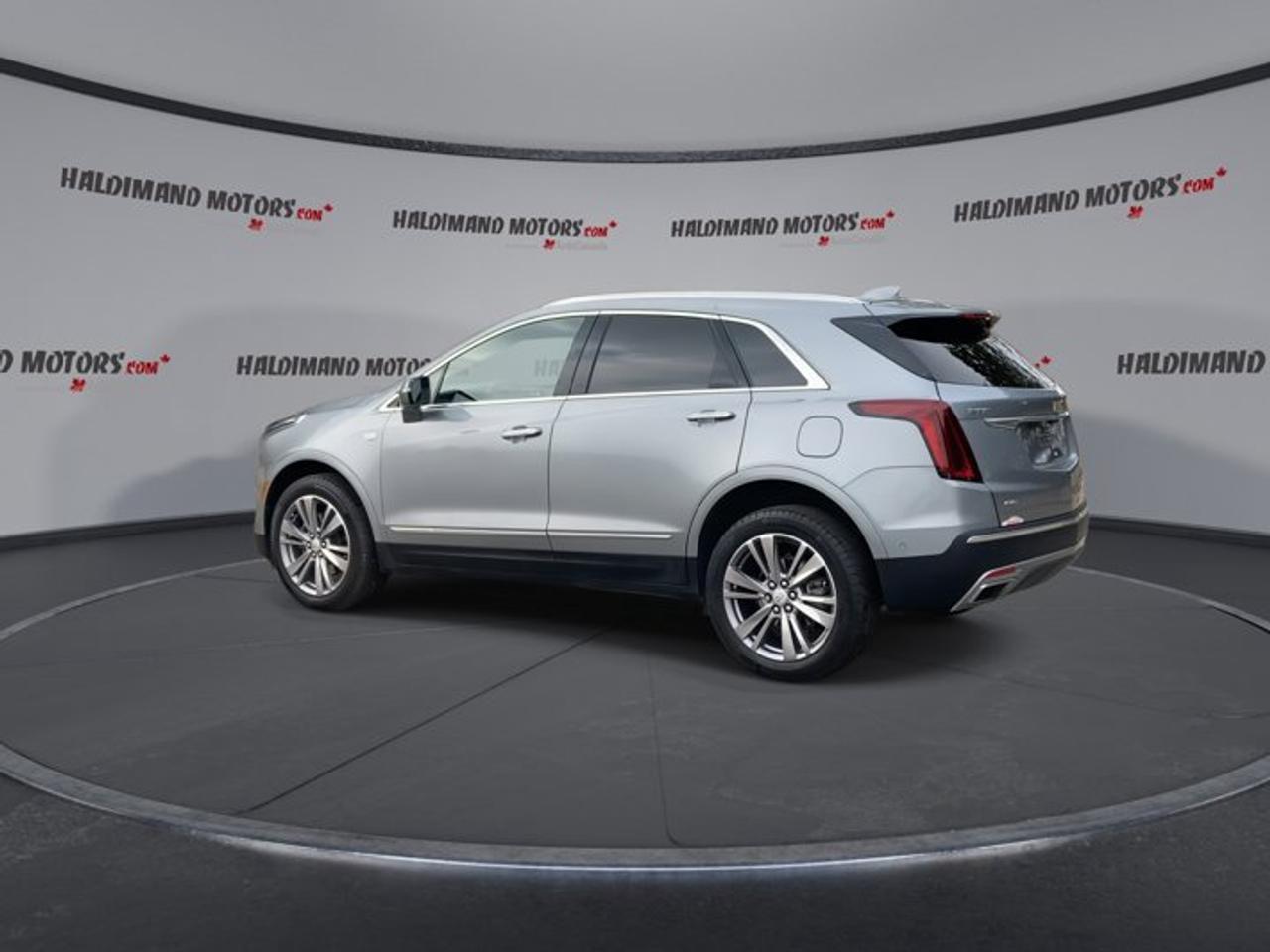 2024 Cadillac XT5 Premium Luxury AWD | 360 Camera | Remote Start | No accidents | One owner Photo