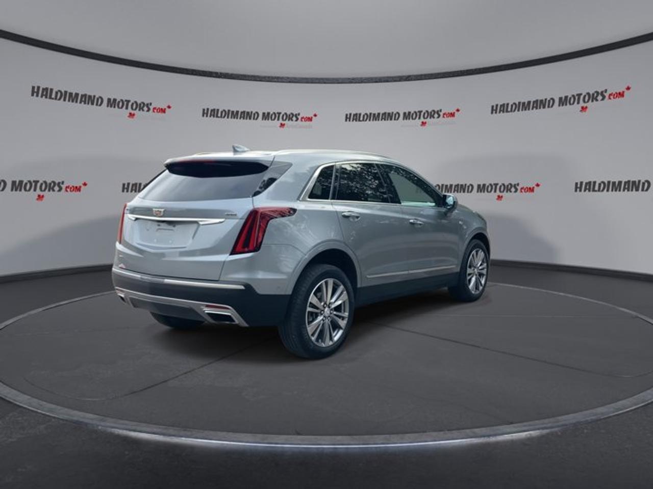 2024 Cadillac XT5 Premium Luxury AWD | 360 Camera | Remote Start | No accidents | One owner Photo