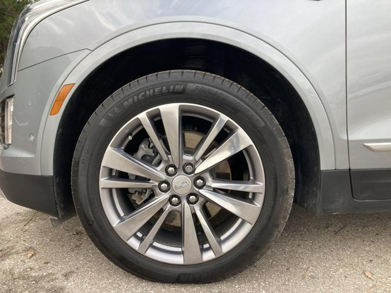 2024 Cadillac XT5 Premium Luxury AWD | 360 Camera | Remote Start | No accidents | One owner Photo