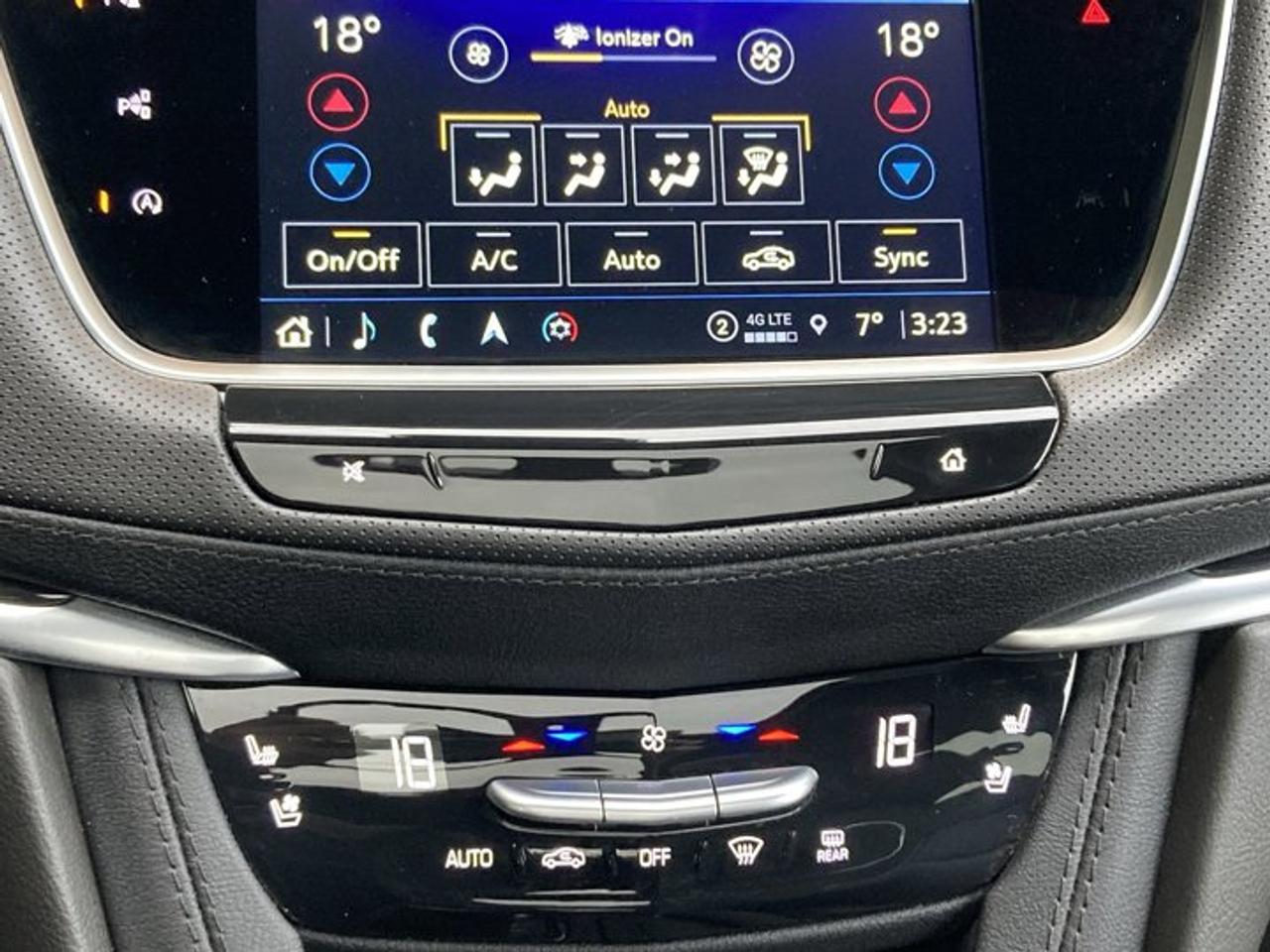 2024 Cadillac XT5 Premium Luxury AWD | 360 Camera | Remote Start | No accidents | One owner Photo