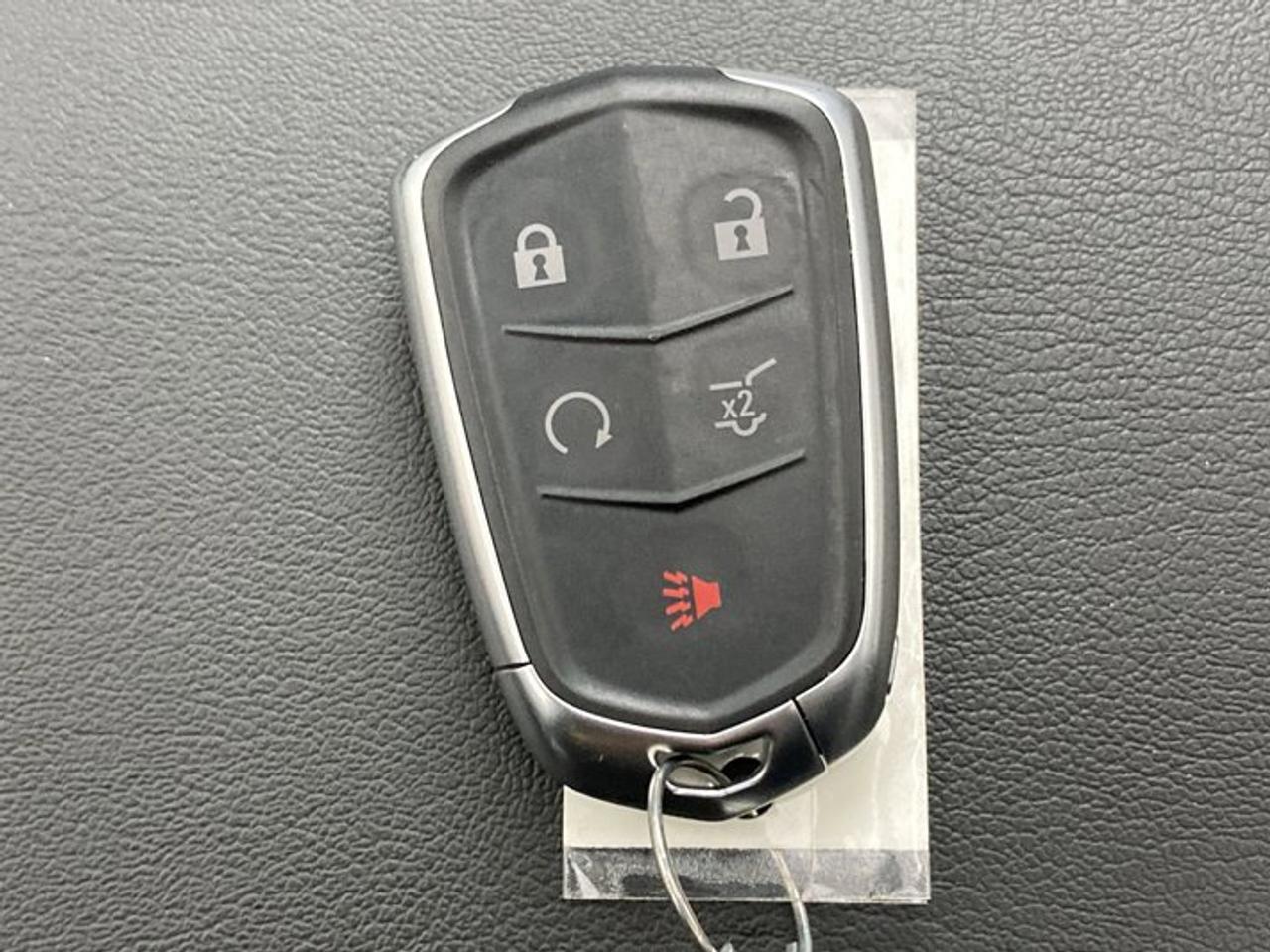 2024 Cadillac XT5 Premium Luxury AWD | 360 Camera | Remote Start | No accidents | One owner Photo