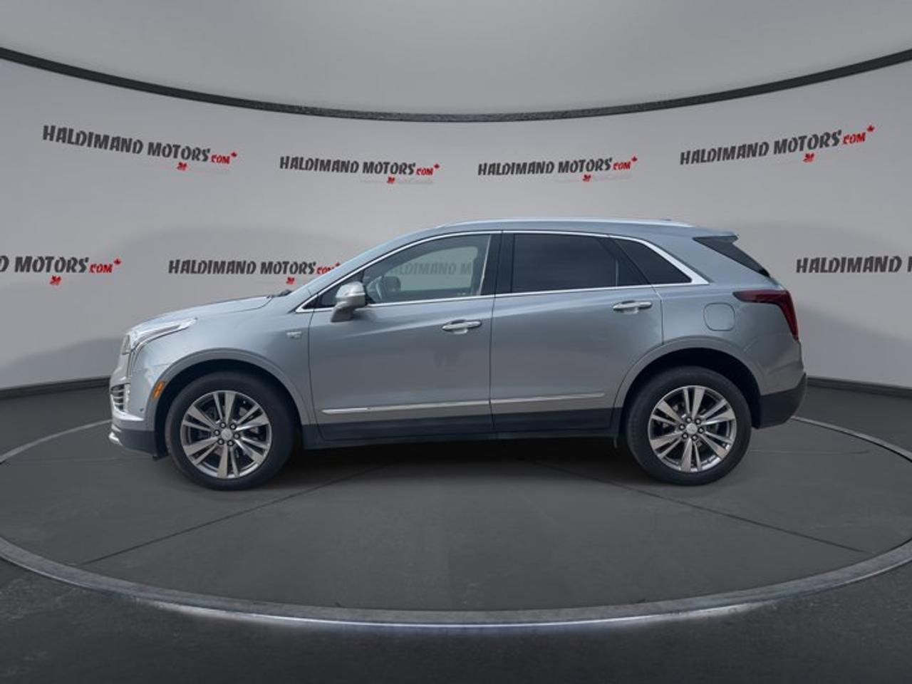 2024 Cadillac XT5 Premium Luxury AWD | 360 Camera | Remote Start | No accidents | One owner Photo