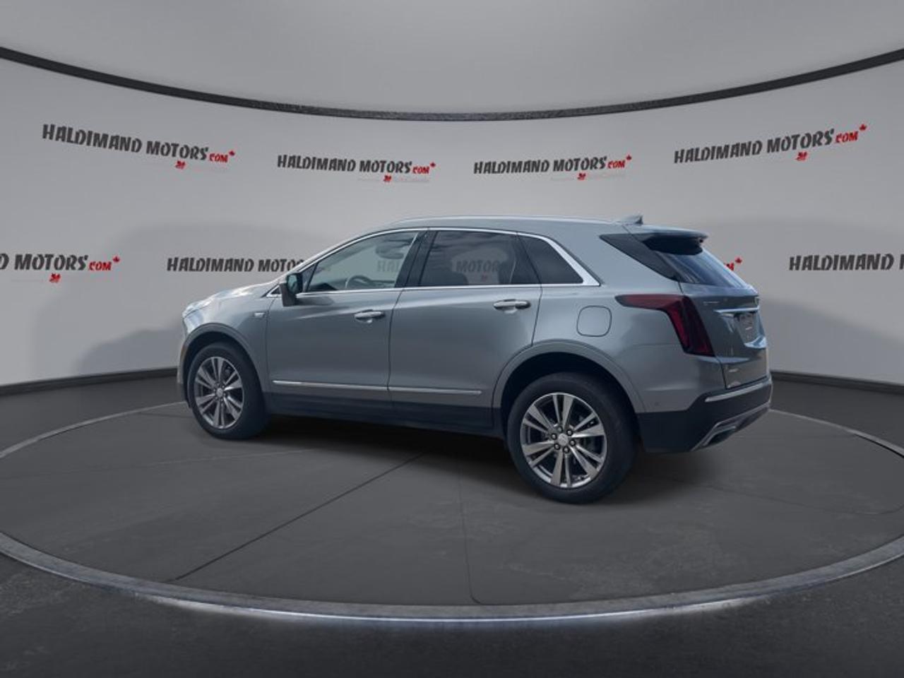 2024 Cadillac XT5 Premium Luxury AWD | 360 Camera | Remote Start | No accidents | One owner Photo