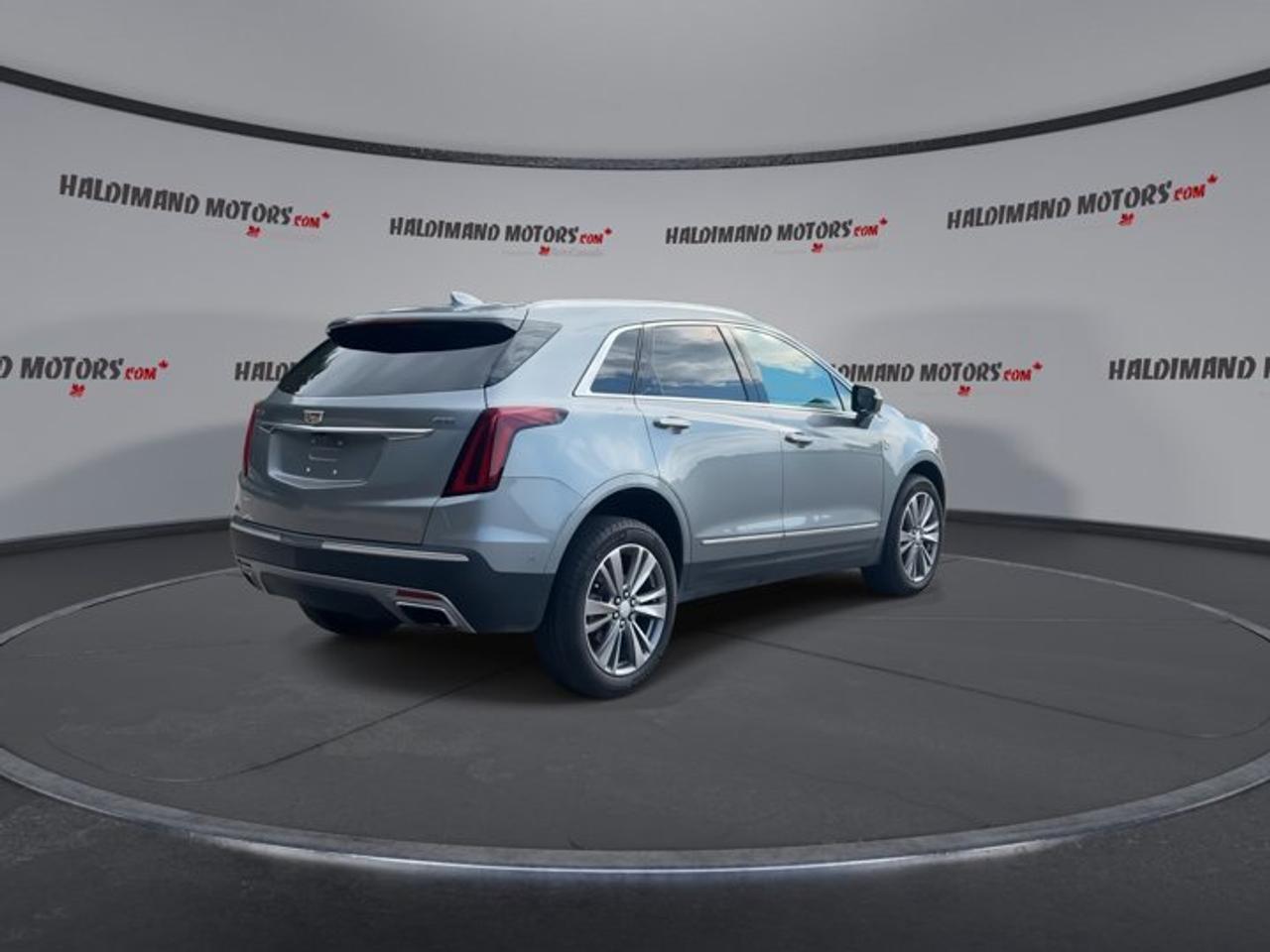 2024 Cadillac XT5 Premium Luxury AWD | 360 Camera | Remote Start | No accidents | One owner Photo
