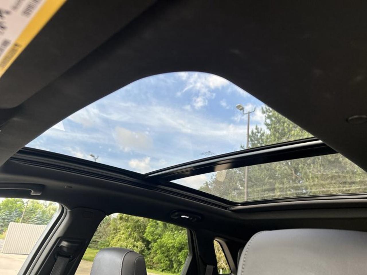 2024 Cadillac XT5 Premium Luxury AWD | 360 Camera | Remote Start | No accidents | One owner Photo
