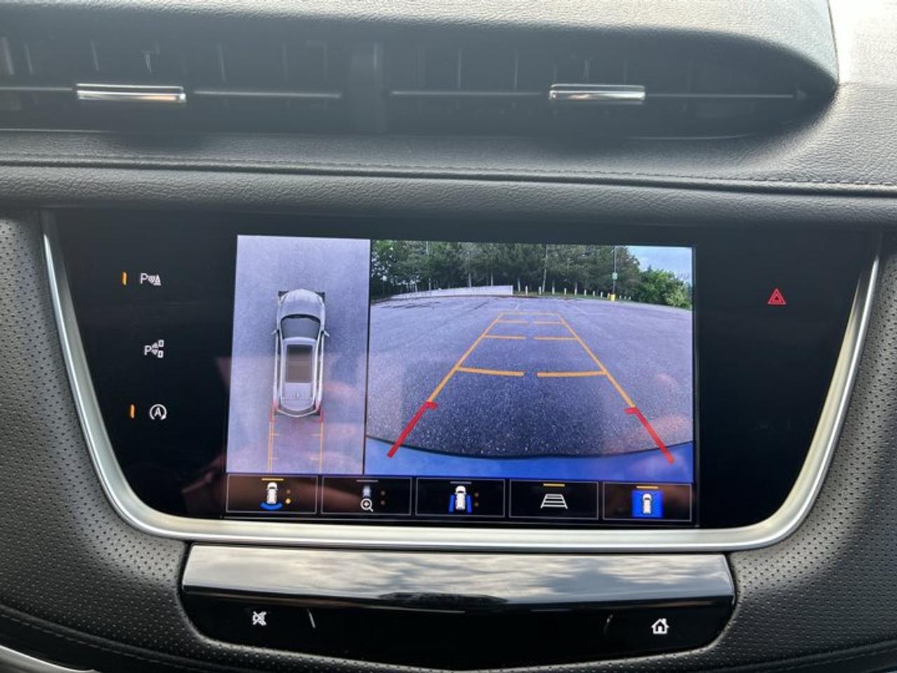 2024 Cadillac XT5 Premium Luxury AWD | 360 Camera | Remote Start | No accidents | One owner Photo
