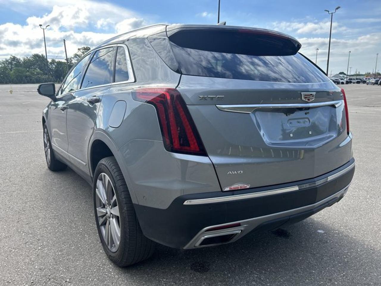 2024 Cadillac XT5 Premium Luxury AWD | 360 Camera | Remote Start | No accidents | One owner Photo