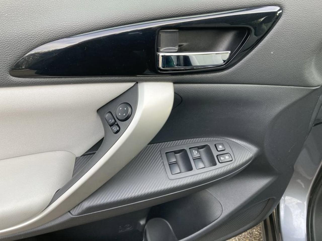 2022 Mitsubishi Eclipse Cross SE AWD| Heated Seats |Heated Steering Wheel Photo