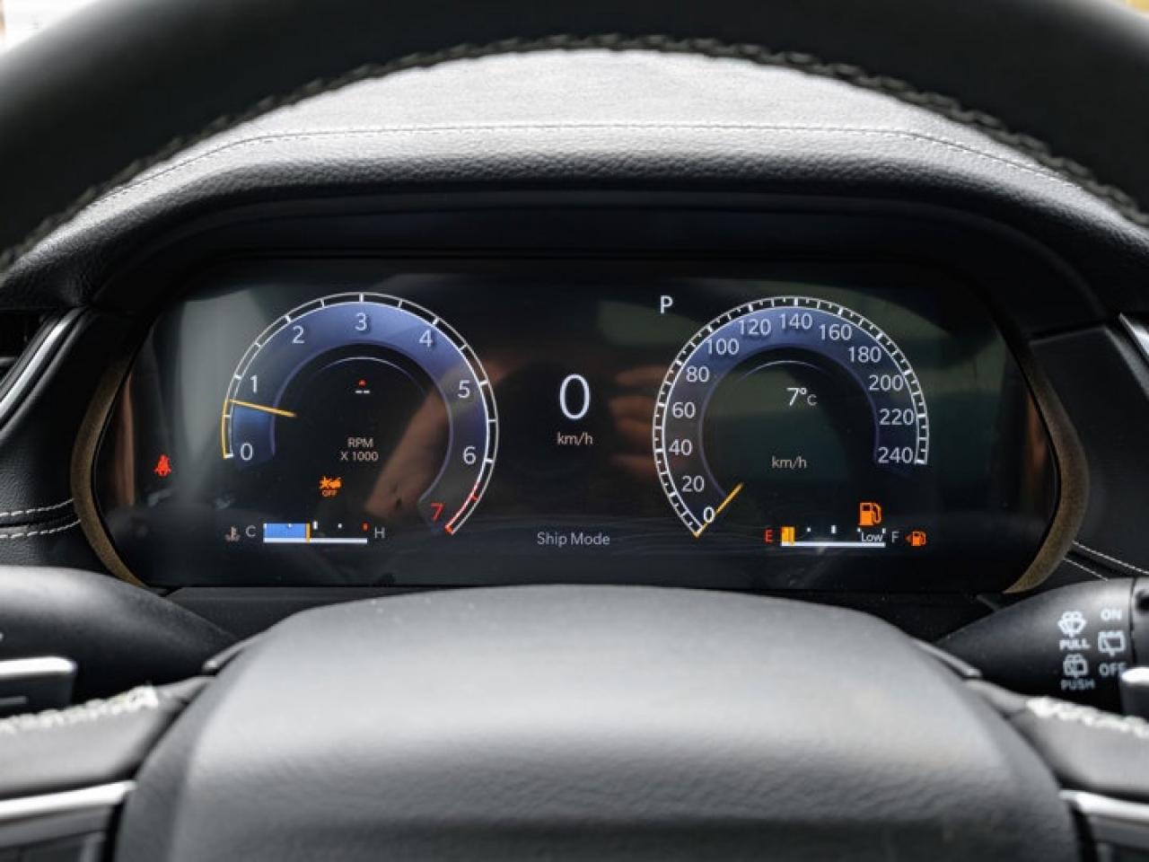 2025 Jeep Grand Cherokee Limited Photo2