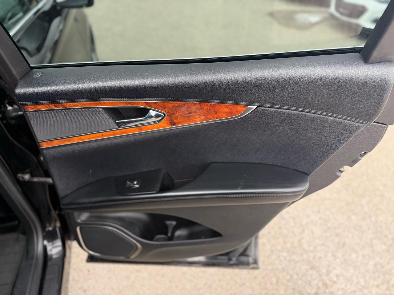 2017 Lincoln MKX Reserve Photo