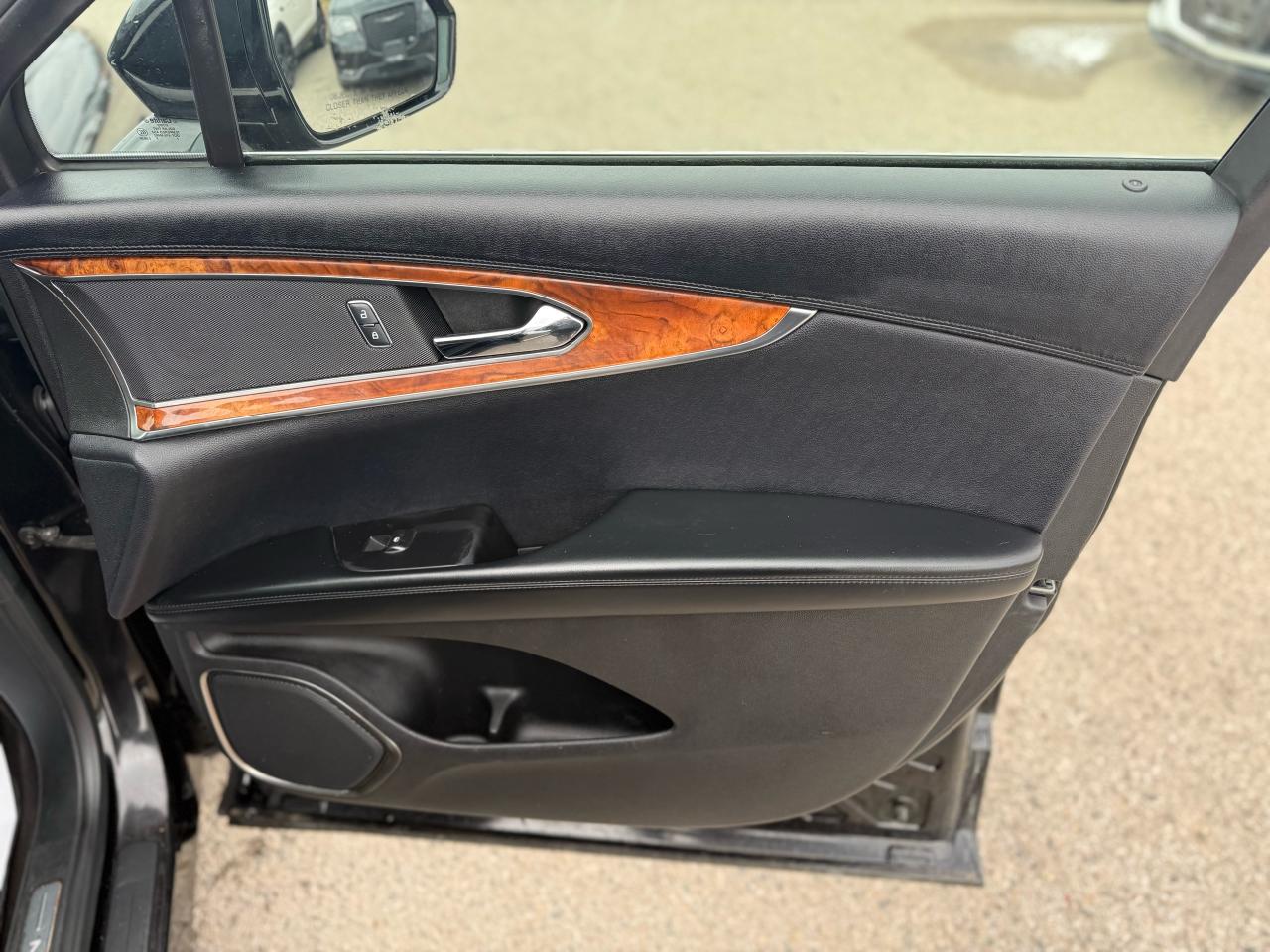 2017 Lincoln MKX Reserve Photo