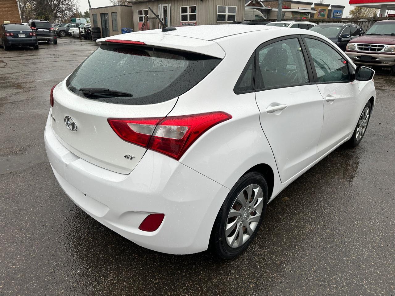 2013 Hyundai Elantra GT GL, MANUAL, HATCH, ONLY 176KMS, CERTIFIED Photo4