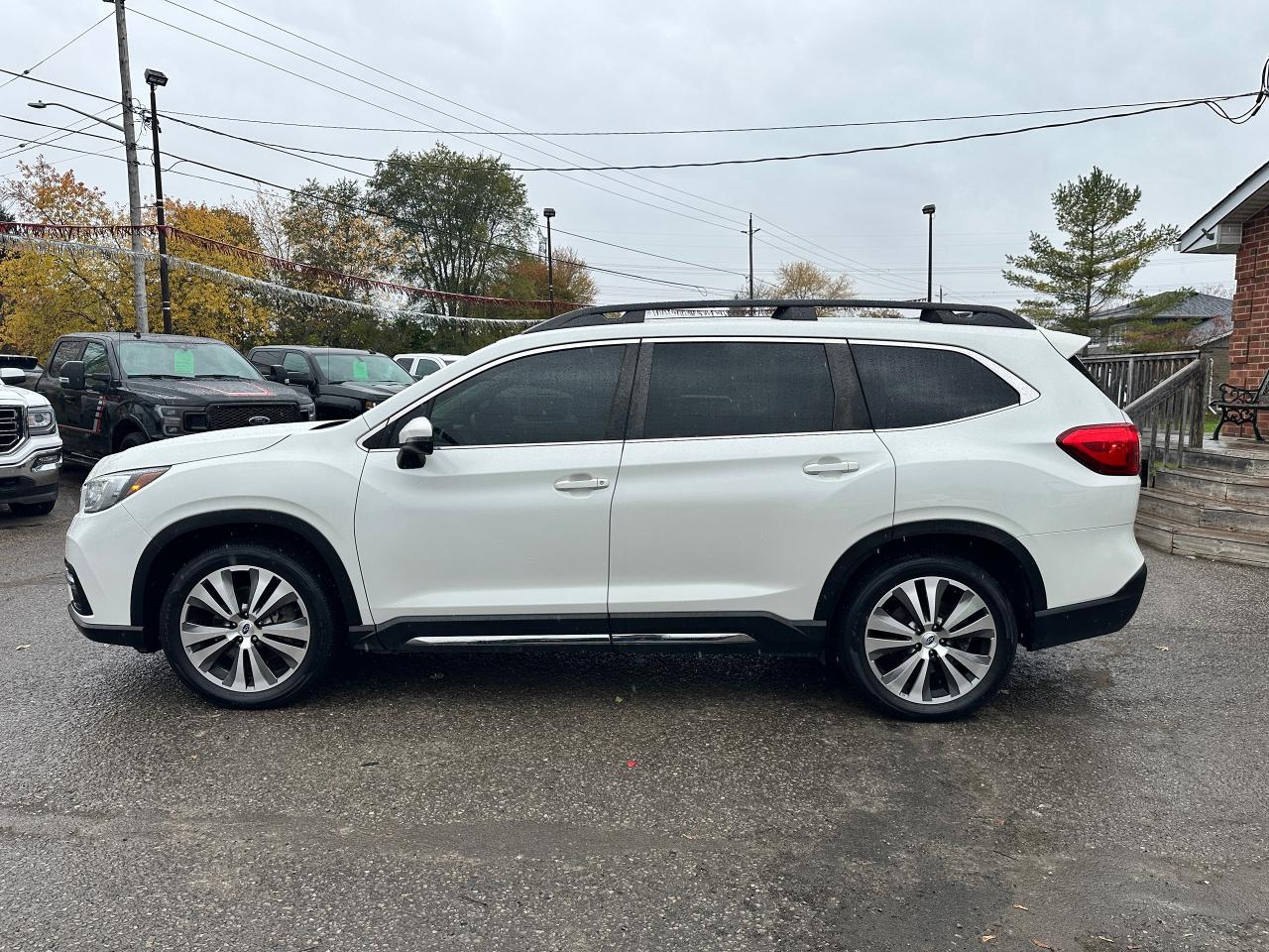 2021 Subaru ASCENT Limited 8Pass AWD HTD-Lthr Moonroof NAV XM CarPlay Photo2