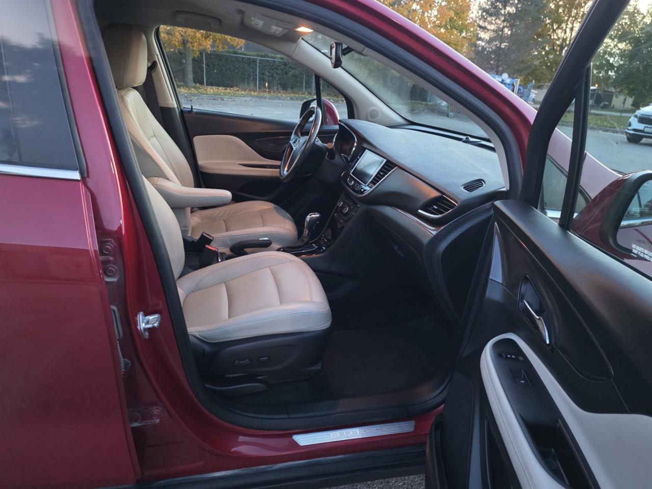 2020 Buick Encore Essence FWD - Photo #13