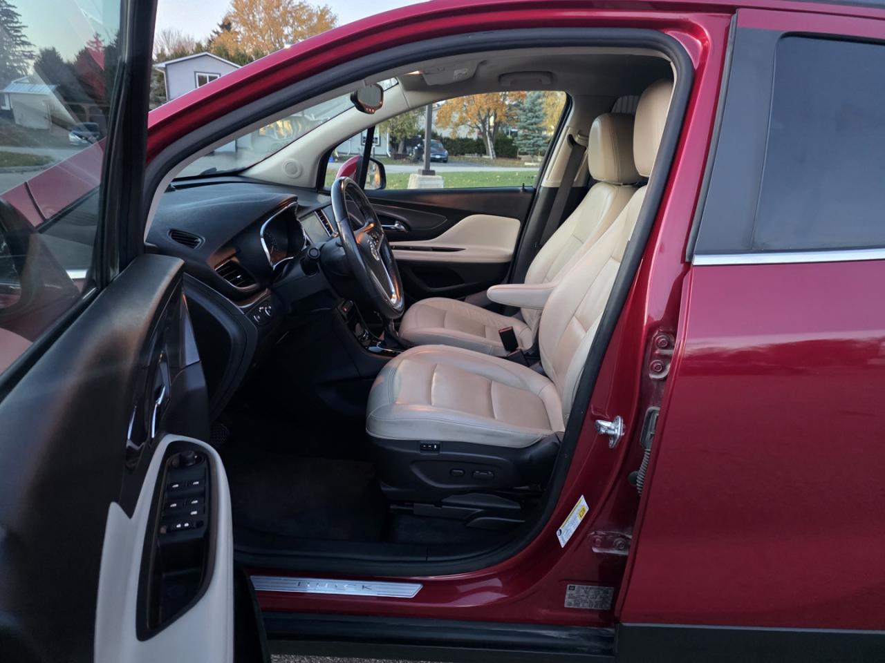 2020 Buick Encore Essence FWD - Photo #12