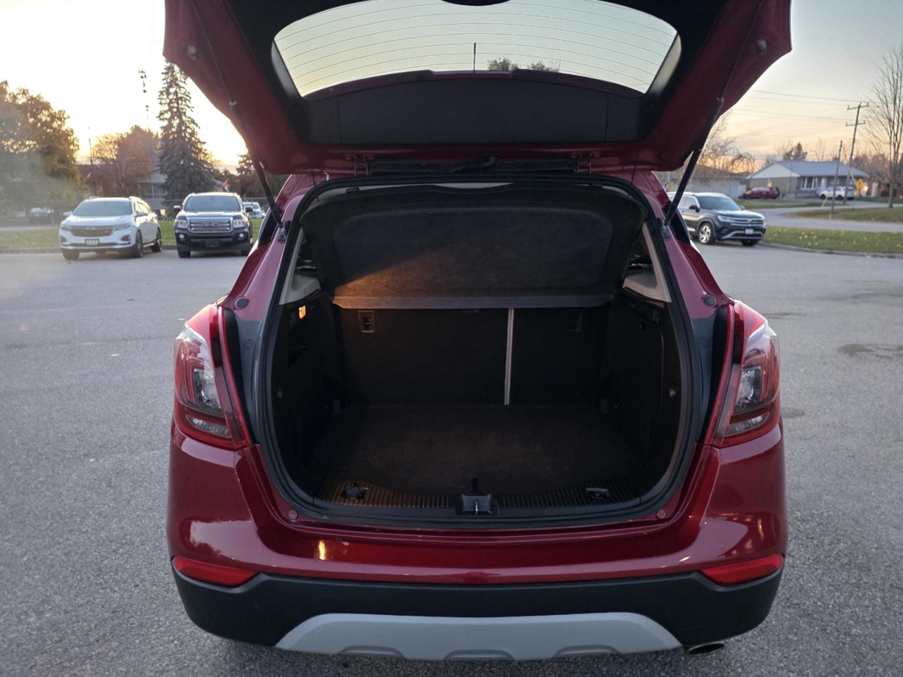 2020 Buick Encore Essence FWD - Photo #23