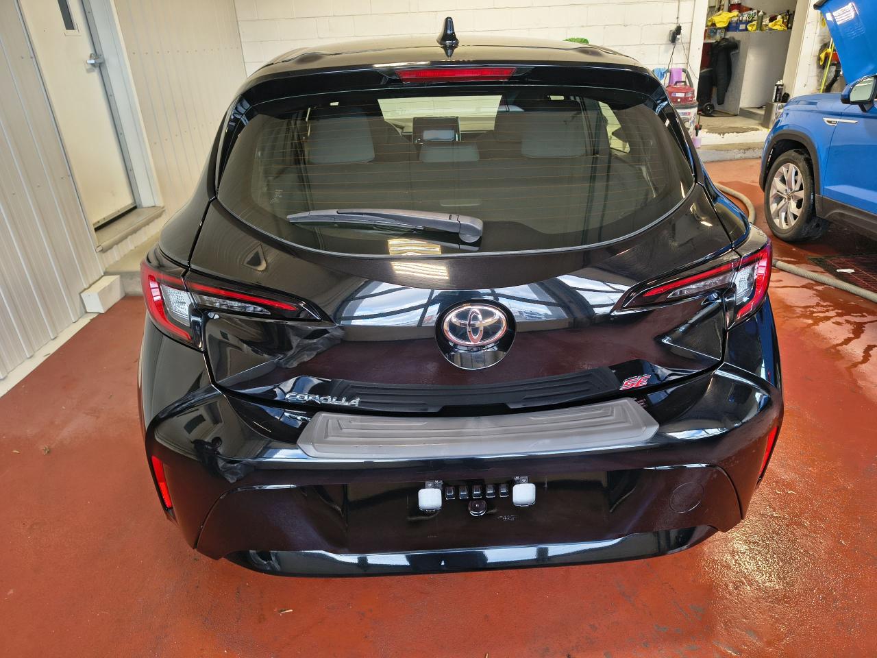 2023 Toyota Corolla SE Photo0