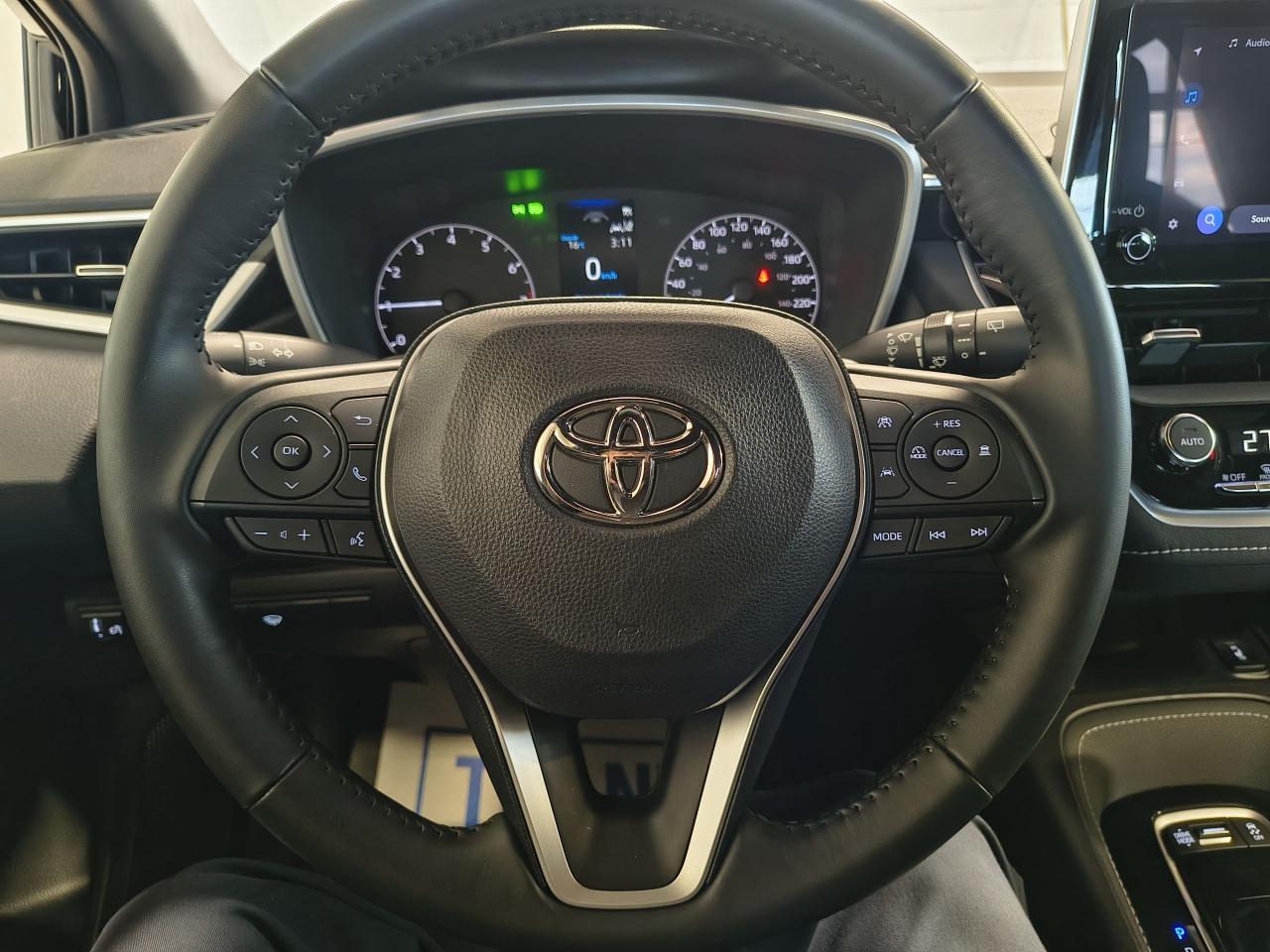 2023 Toyota Corolla SE Photo0