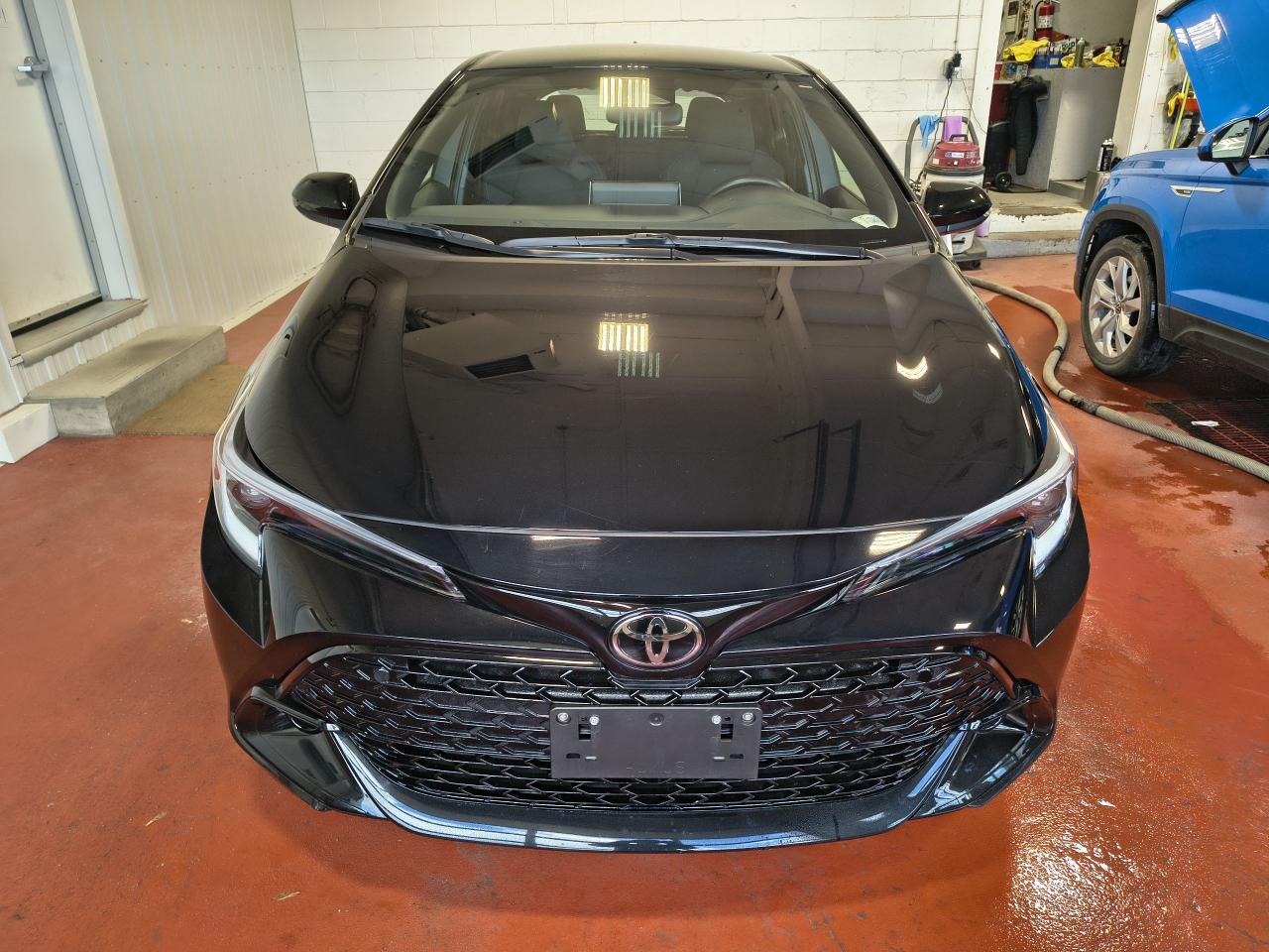 2023 Toyota Corolla SE Photo0