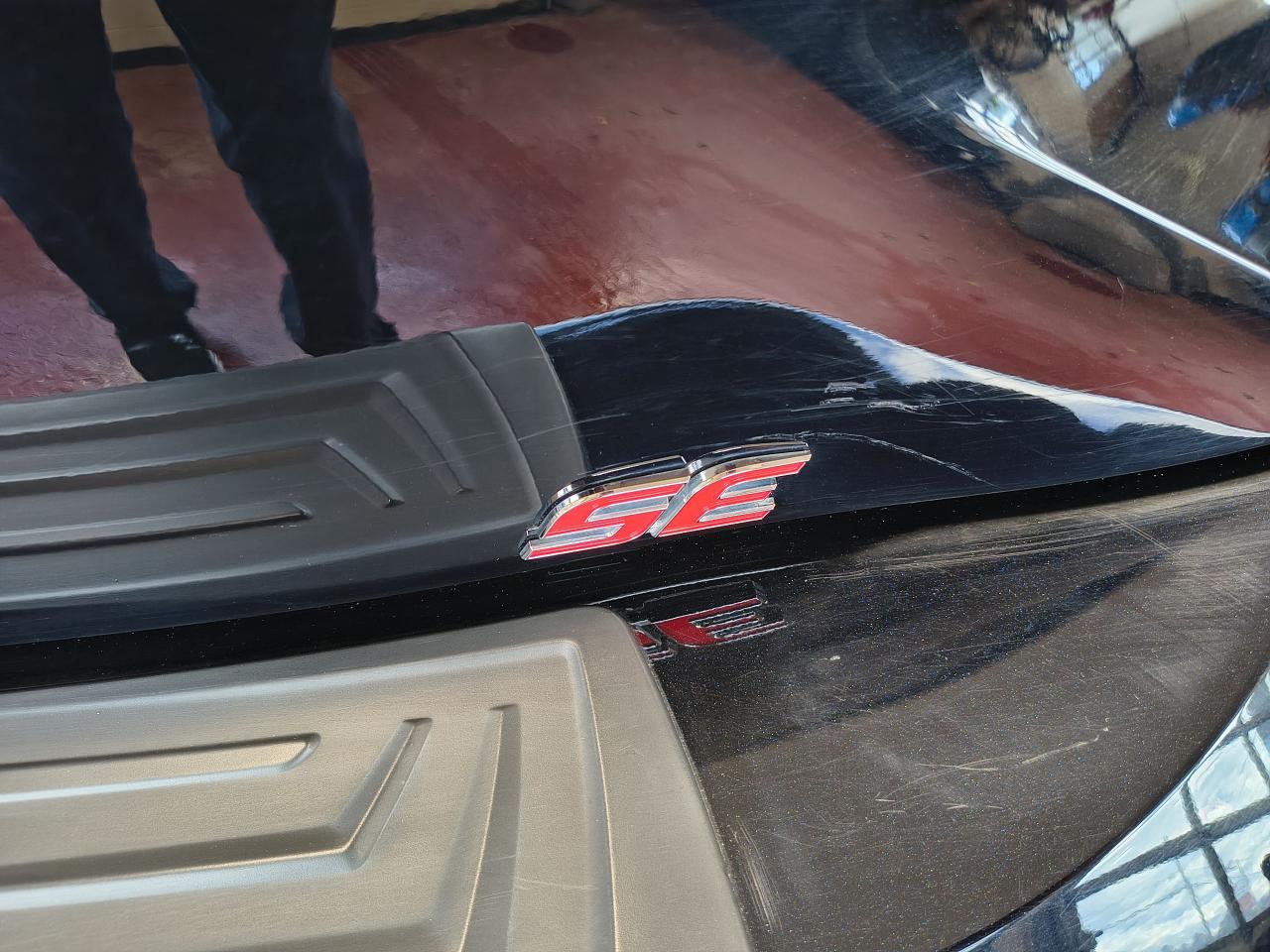 2023 Toyota Corolla SE Photo0