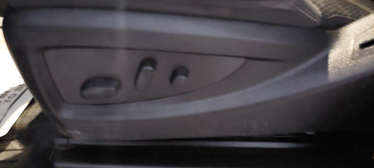 2018 Chevrolet Silverado 2500 4WD Crew Cab 167" Z71 Photo