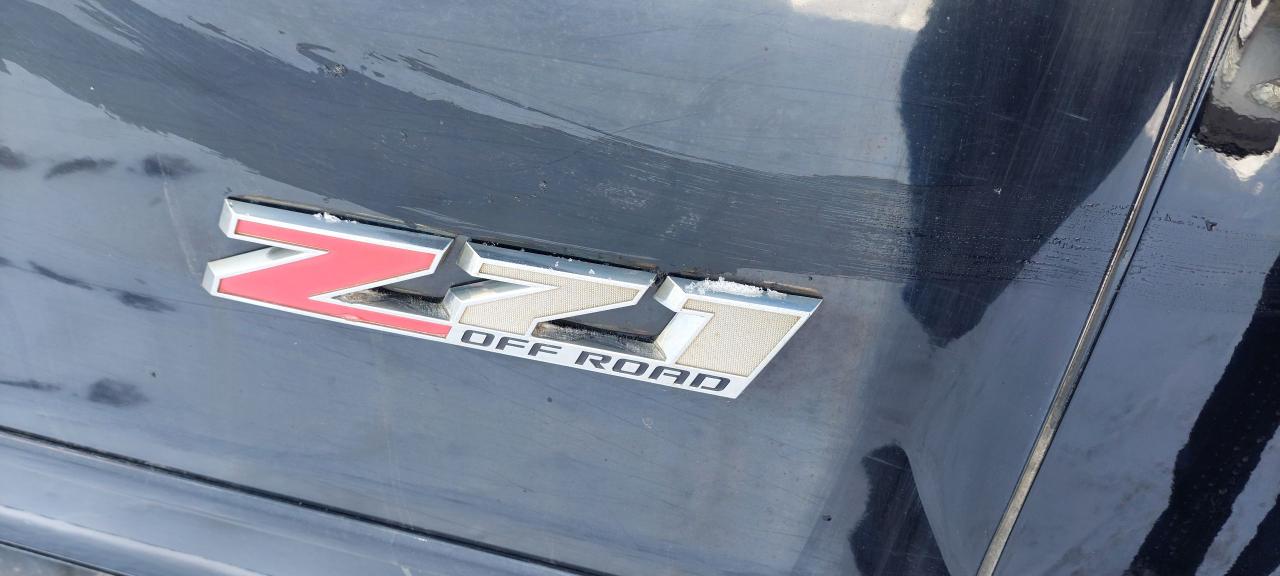 2018 Chevrolet Silverado 2500 4WD Crew Cab 167" Z71 Photo