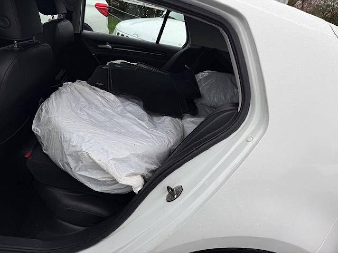 2017 Volkswagen Golf Highline - Photo #7