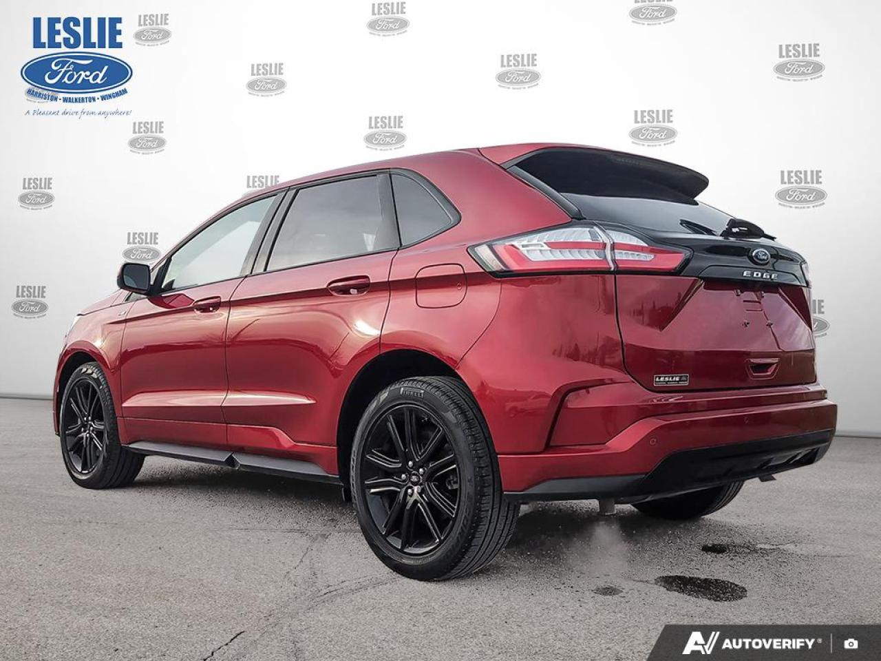 2022 Ford Edge ST Line AWD Photo