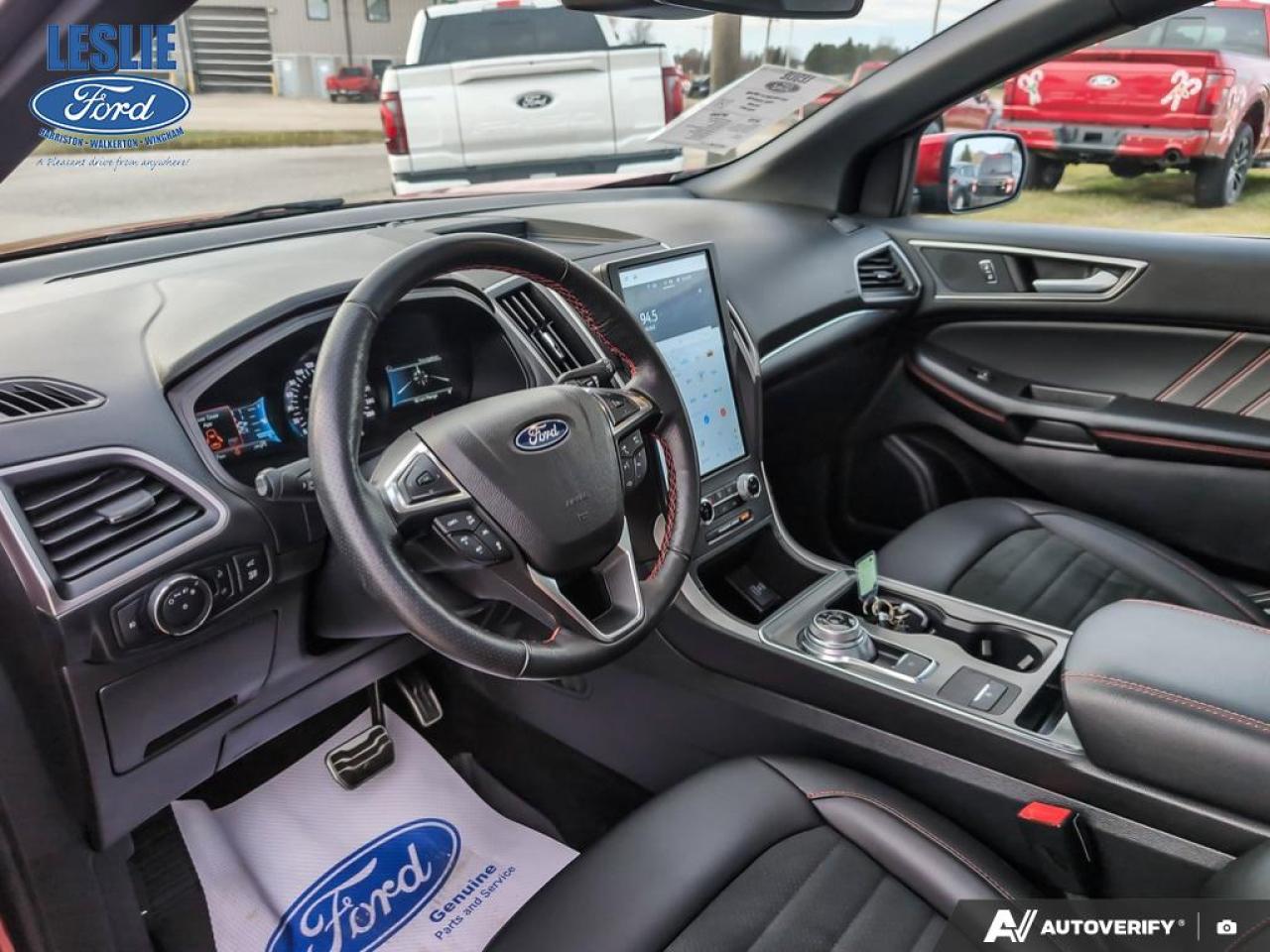 2022 Ford Edge ST Line AWD Photo