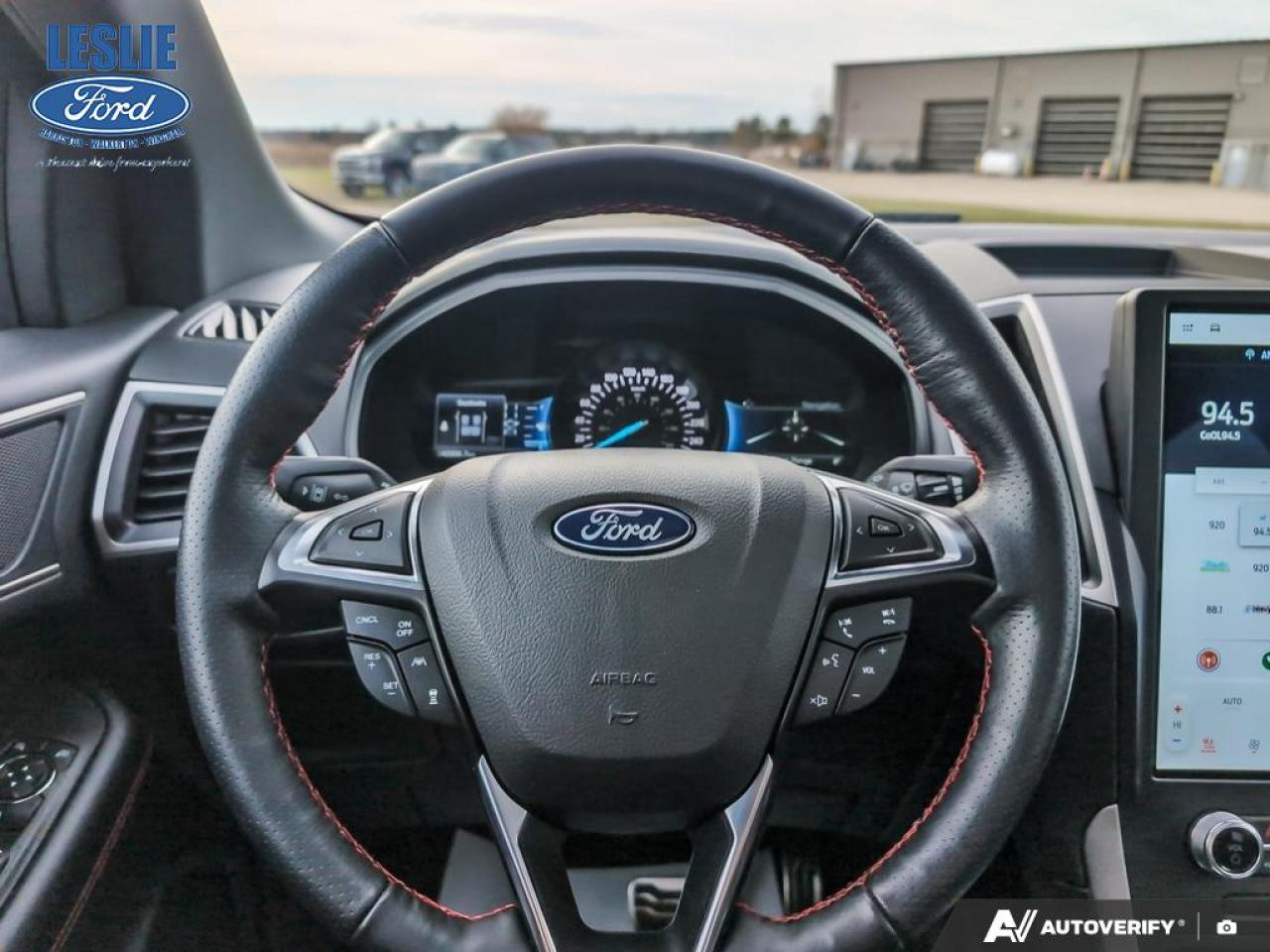 2022 Ford Edge ST Line AWD Photo
