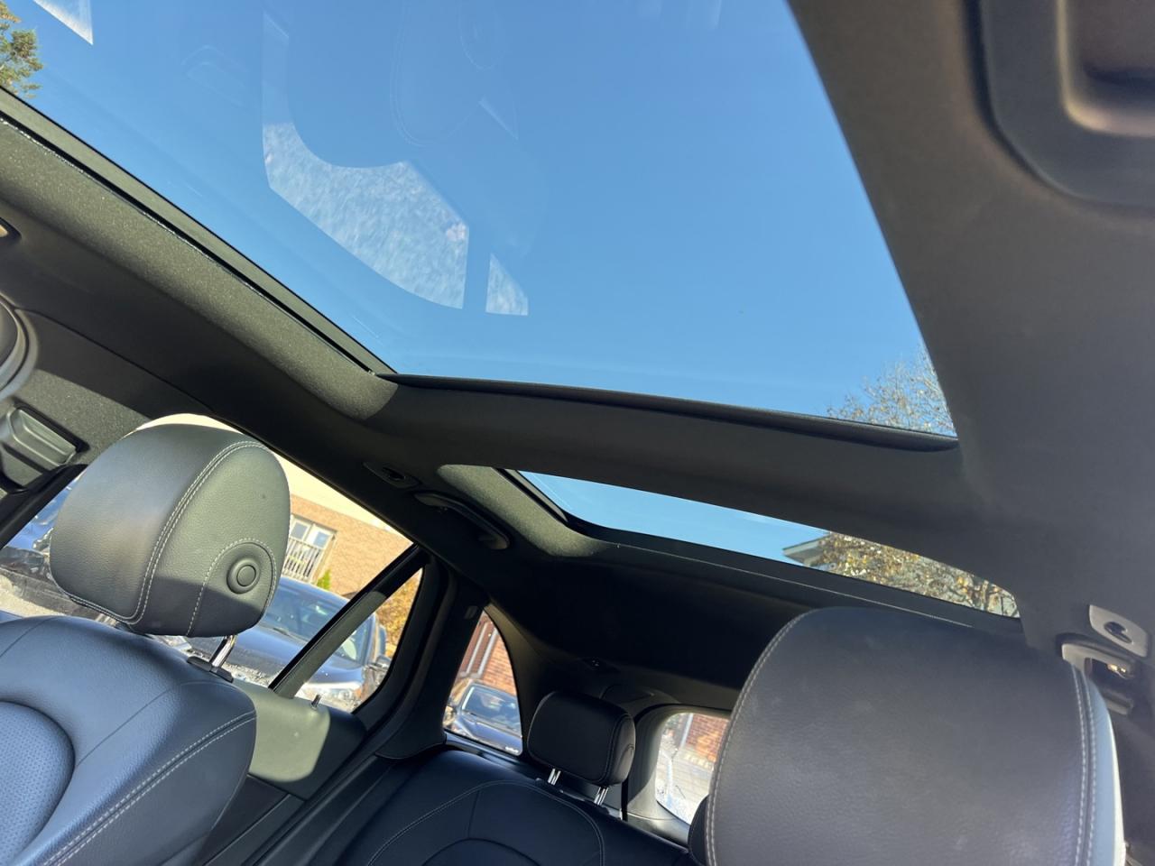 2018 Mercedes-Benz GLC-Class GLC 350e 4MATIC GLC350e Plug-in Hybrid - Photo #12