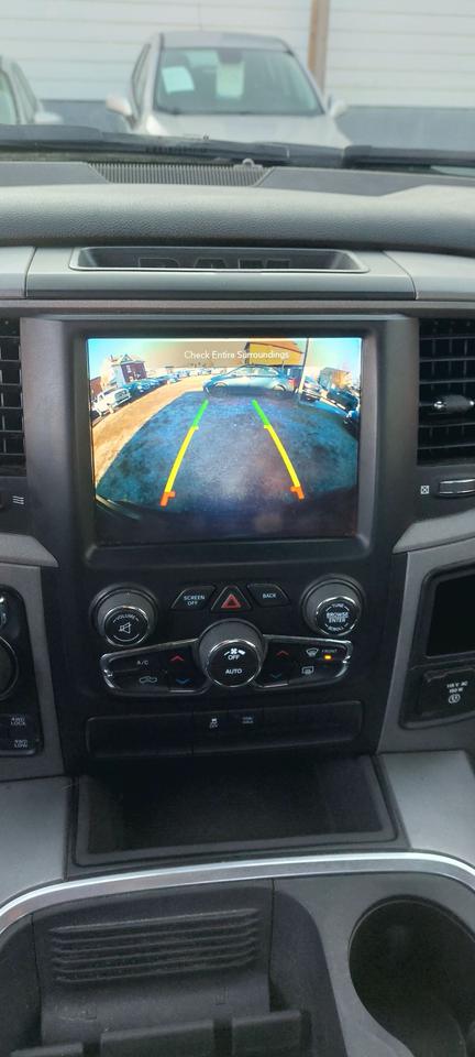 2021 RAM 1500 Classic EXPRESS Photo