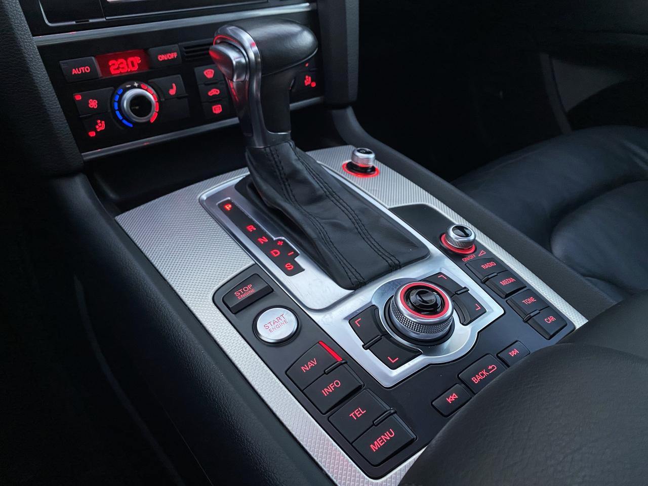 2015 Audi Q7 3.0T-QUATTRO-S LINE SPORT-VORSPRUNG EDITION-7 SEAT - Photo #17