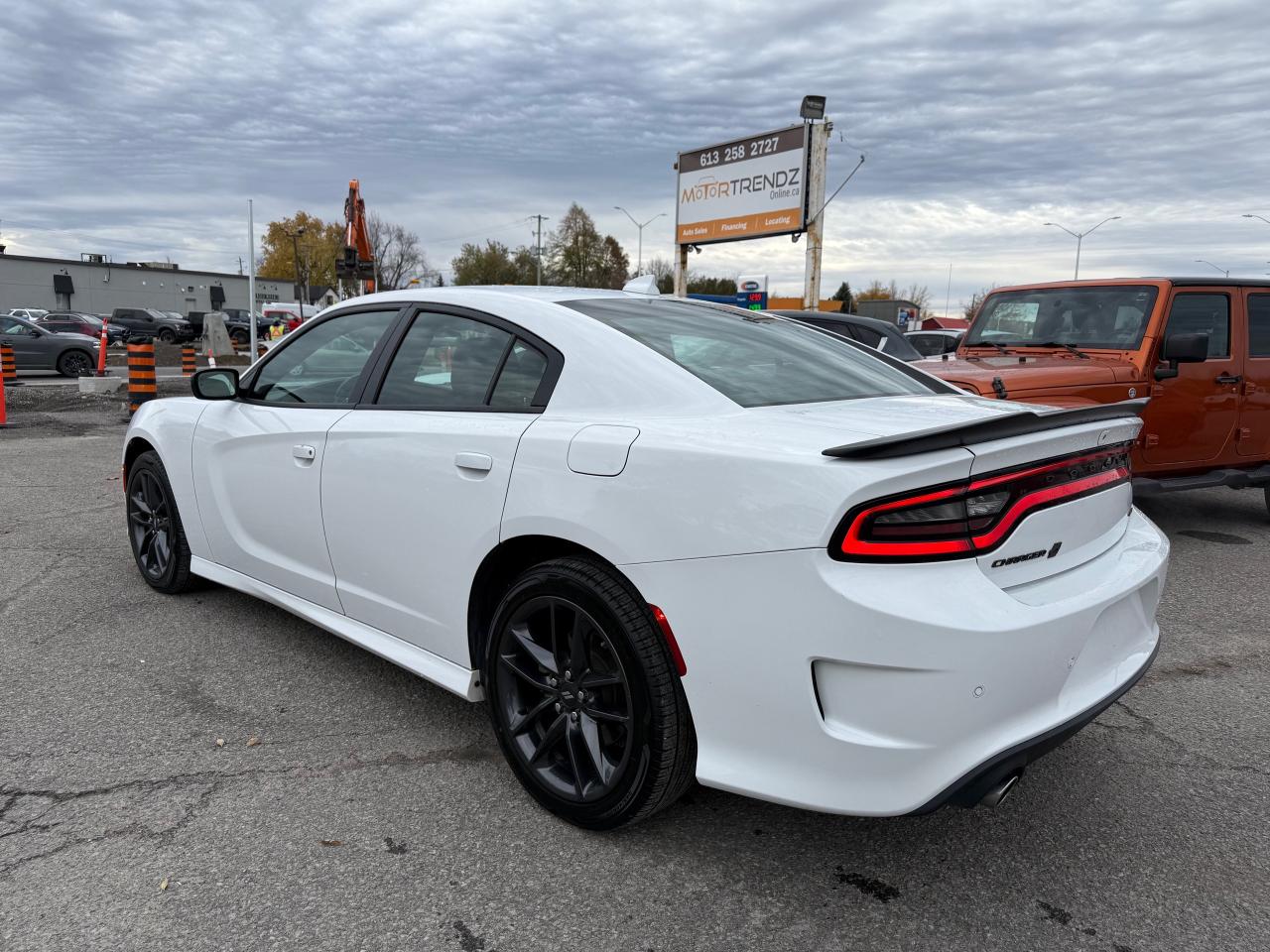 2023 Dodge Charger GT NAV! Sunroof! Cooled Seats! Photo2