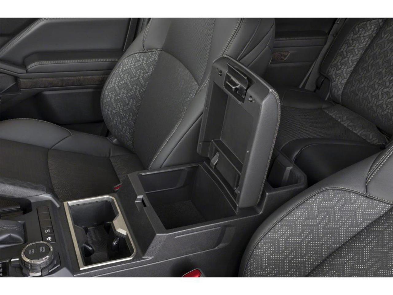 2025 Toyota TACOMA HYBRID  Photo